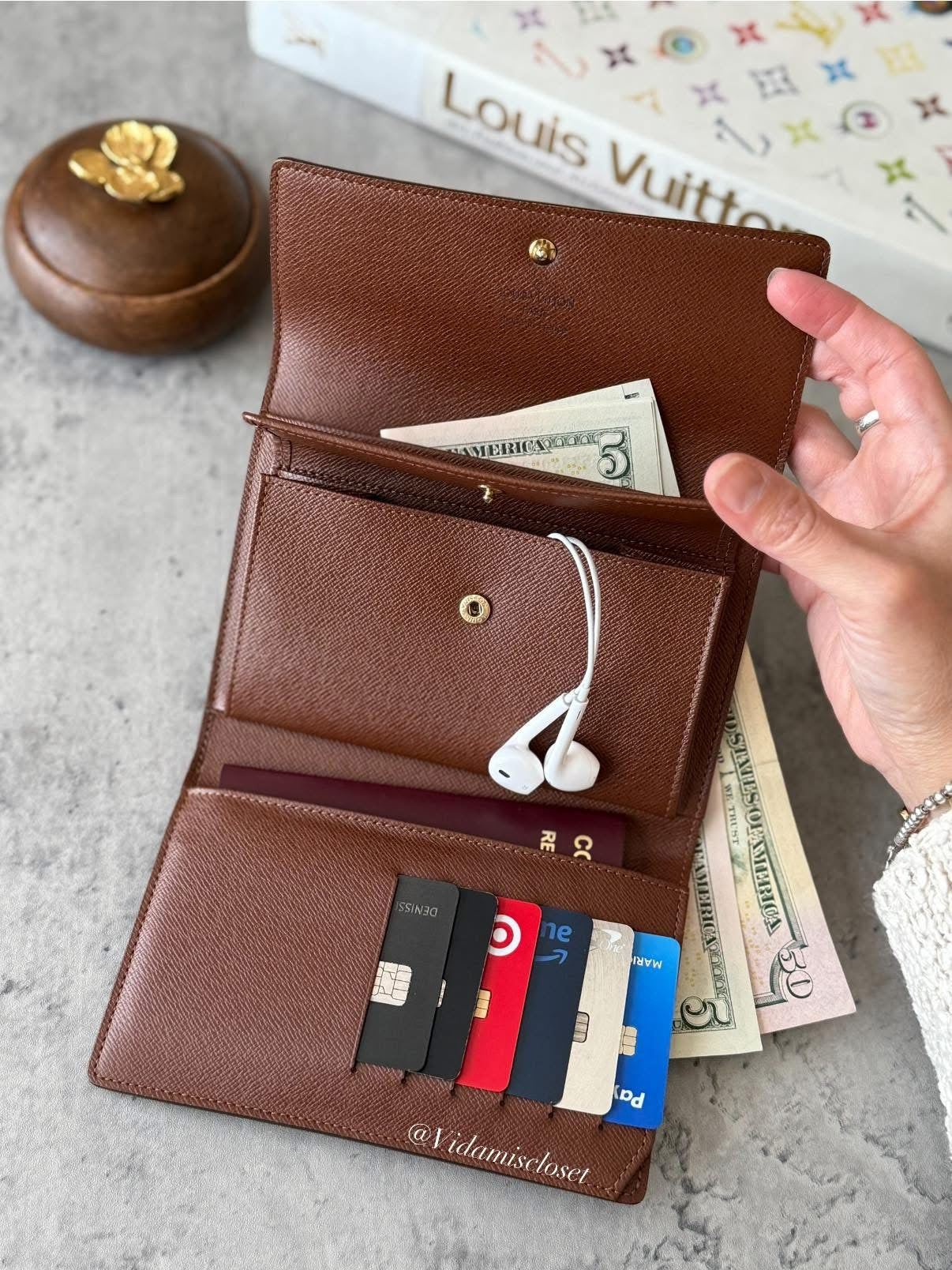 LV Porte Tresor Etui Wallet