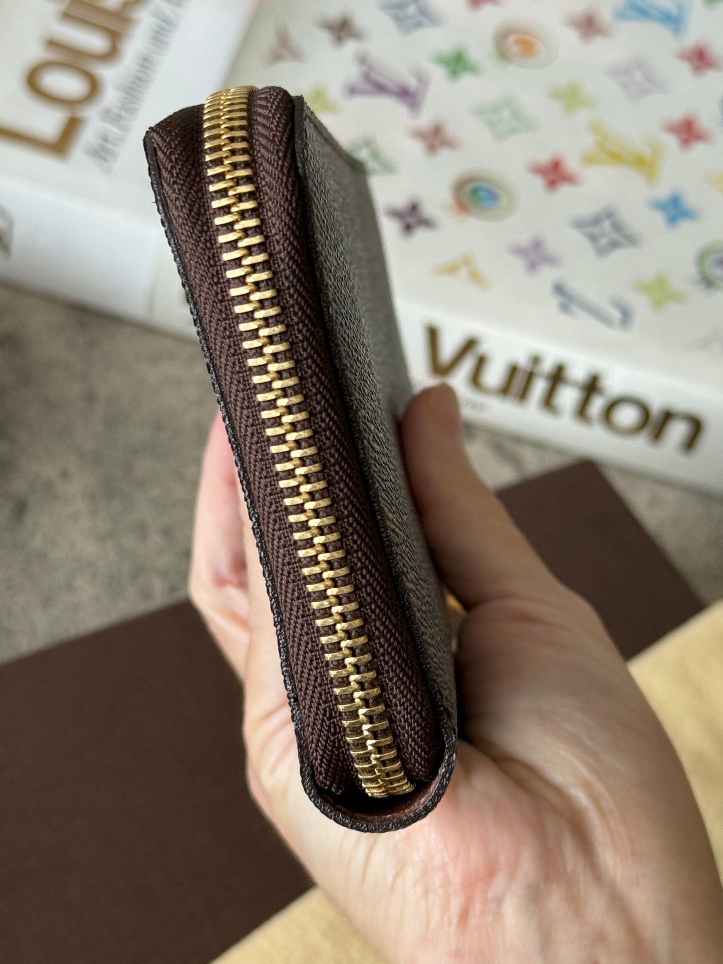 LV Zippy Compact Old Model