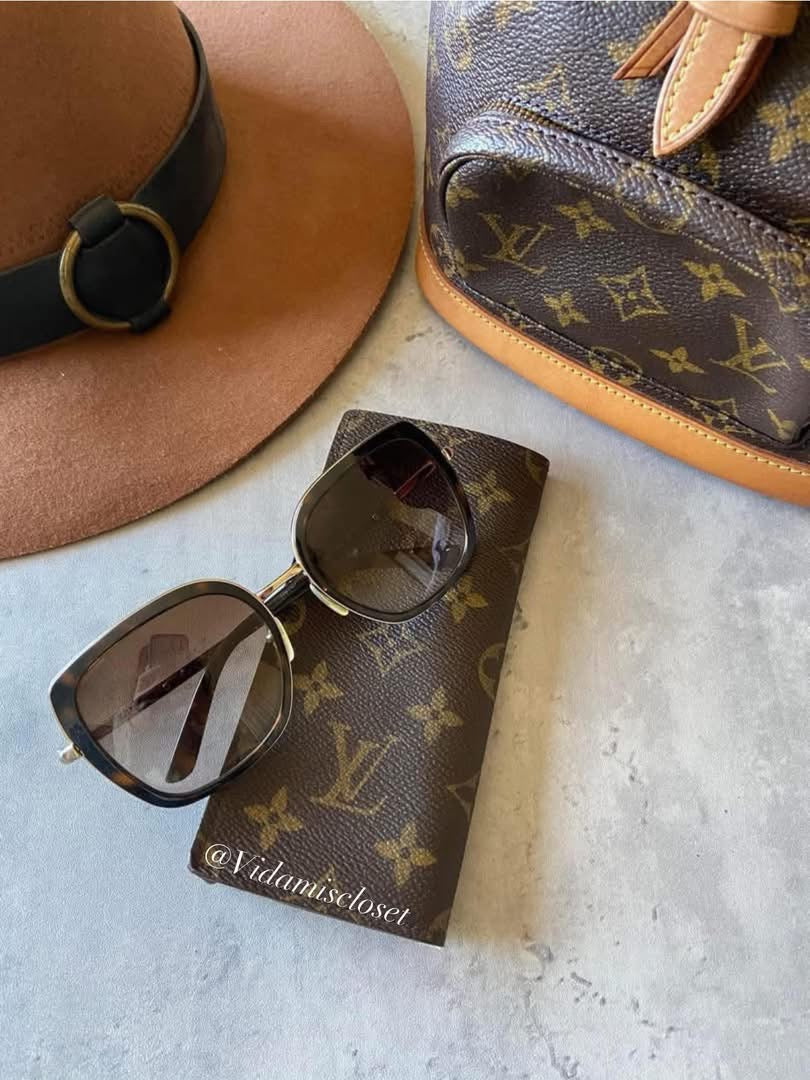 LV Etui Sunglasses case