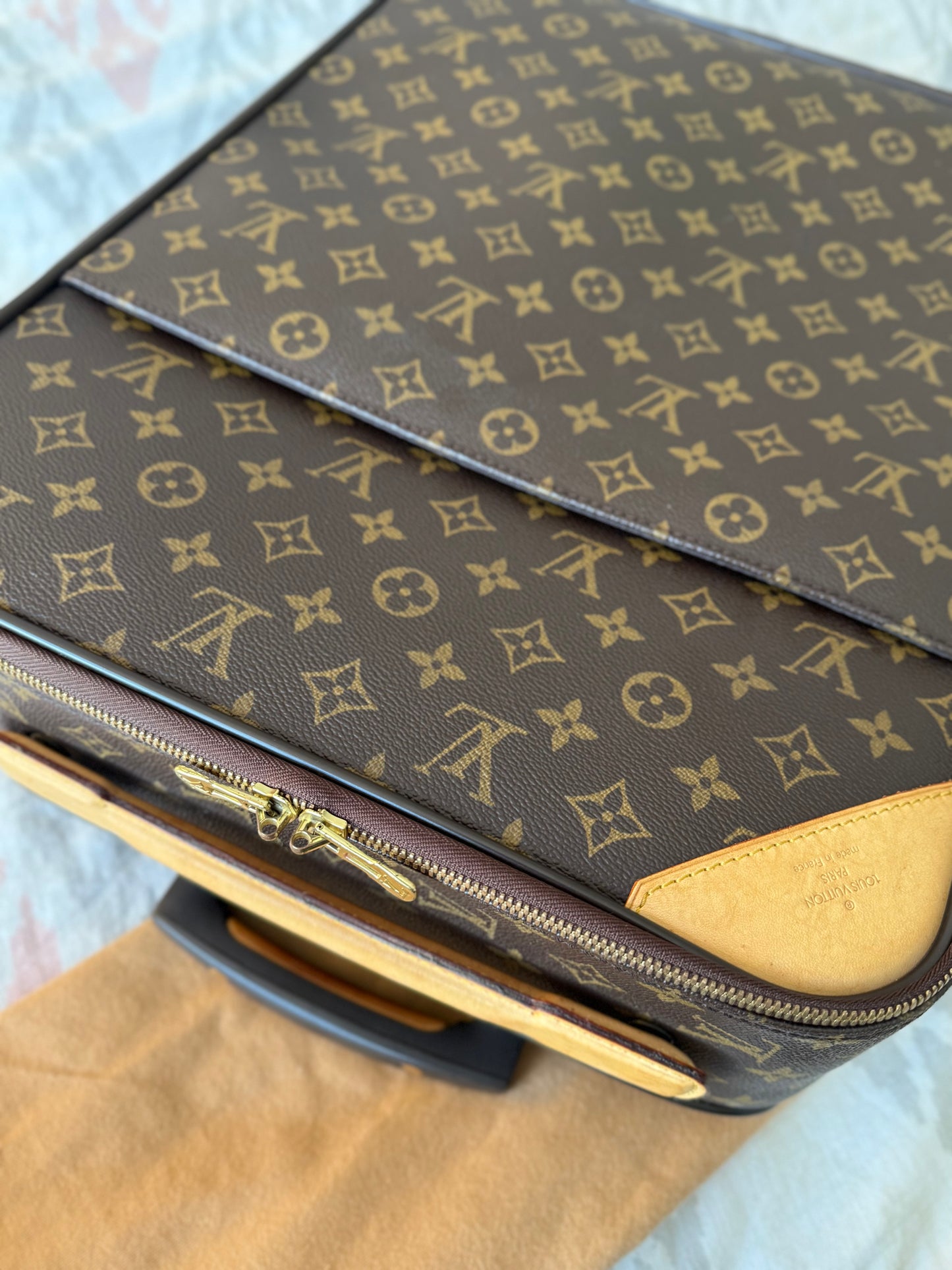 Authentic LV Pegase 45 Rolling Luggage