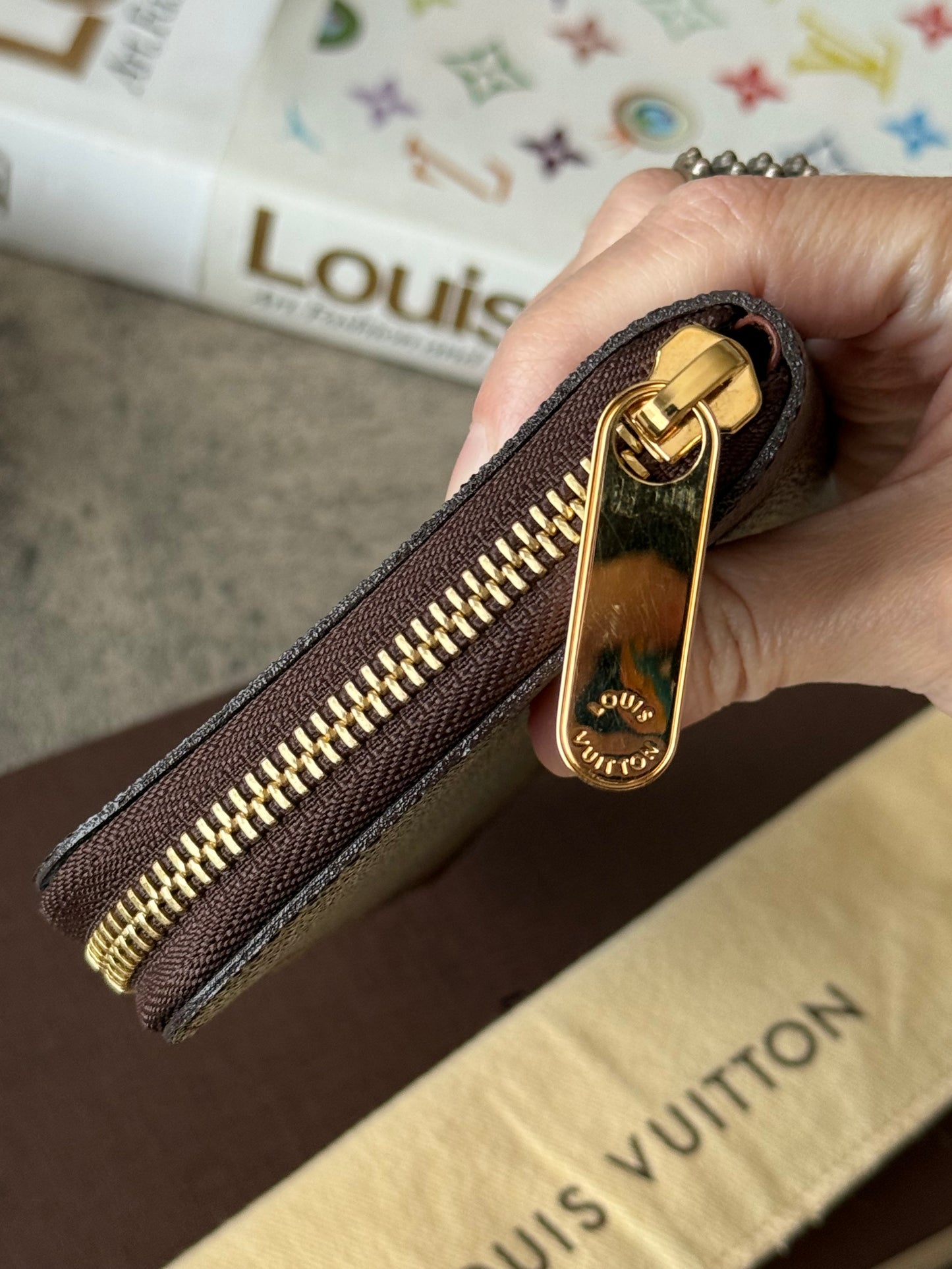 LV Zippy Compact Old Model
