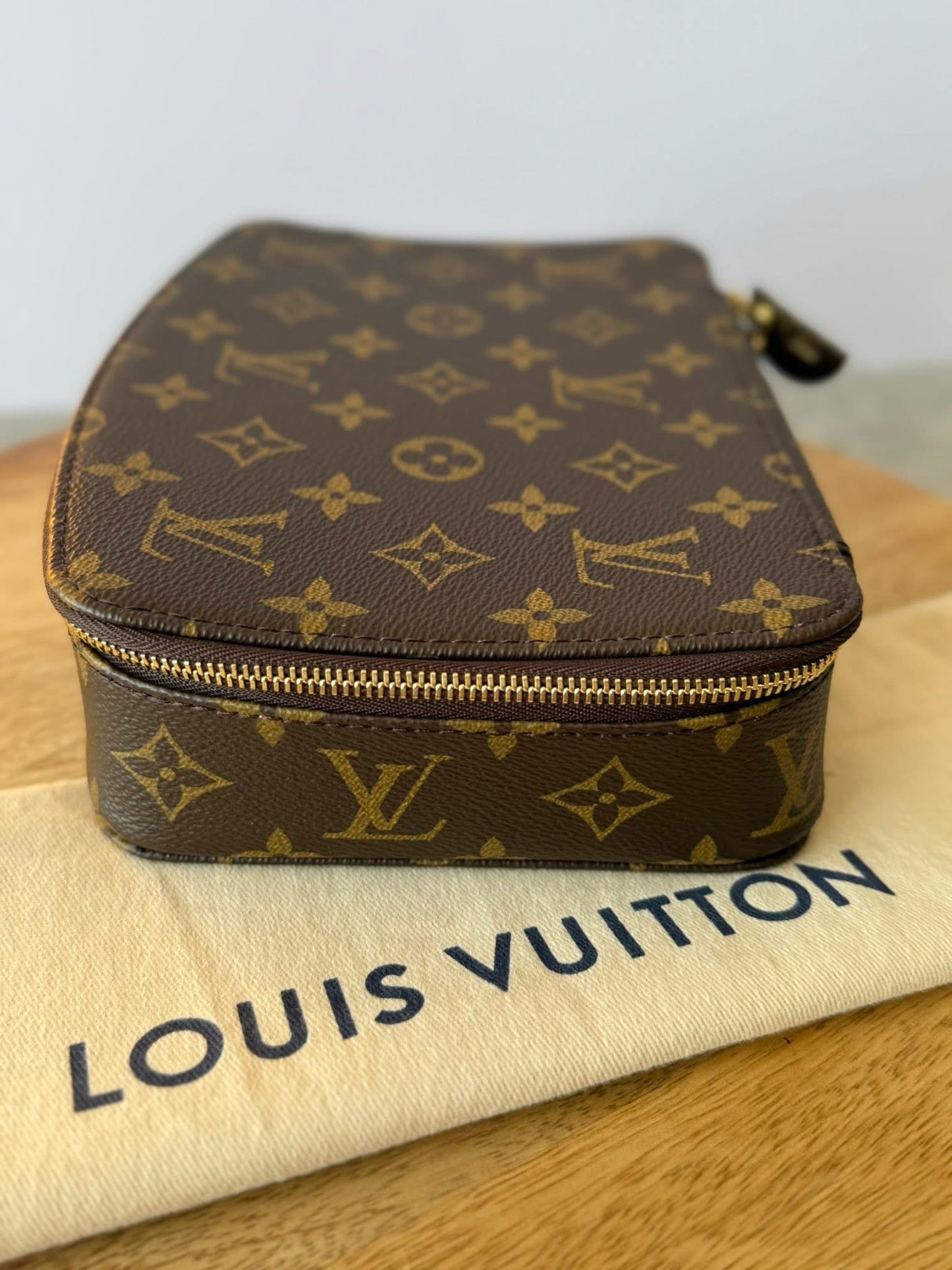 LV Monte Carlo GM Jewelry box