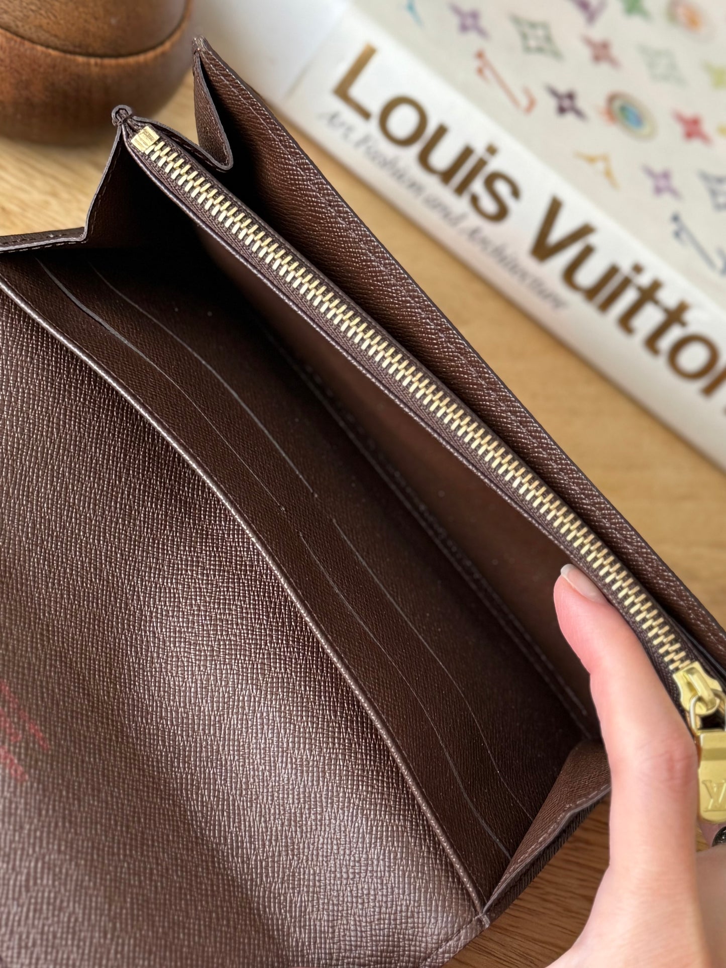 LV Sarah Wallet Damier Ebene