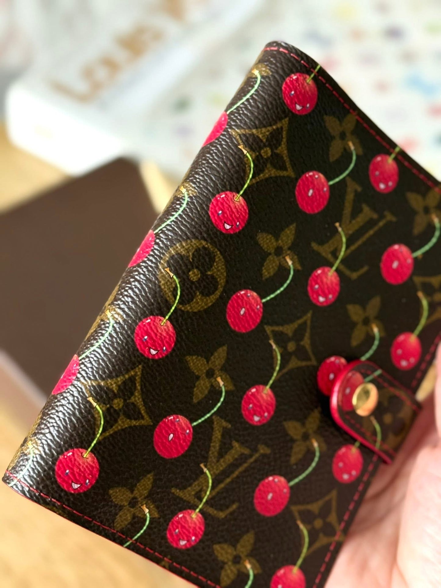 LV Agenda PM Cerise Limited Ed.