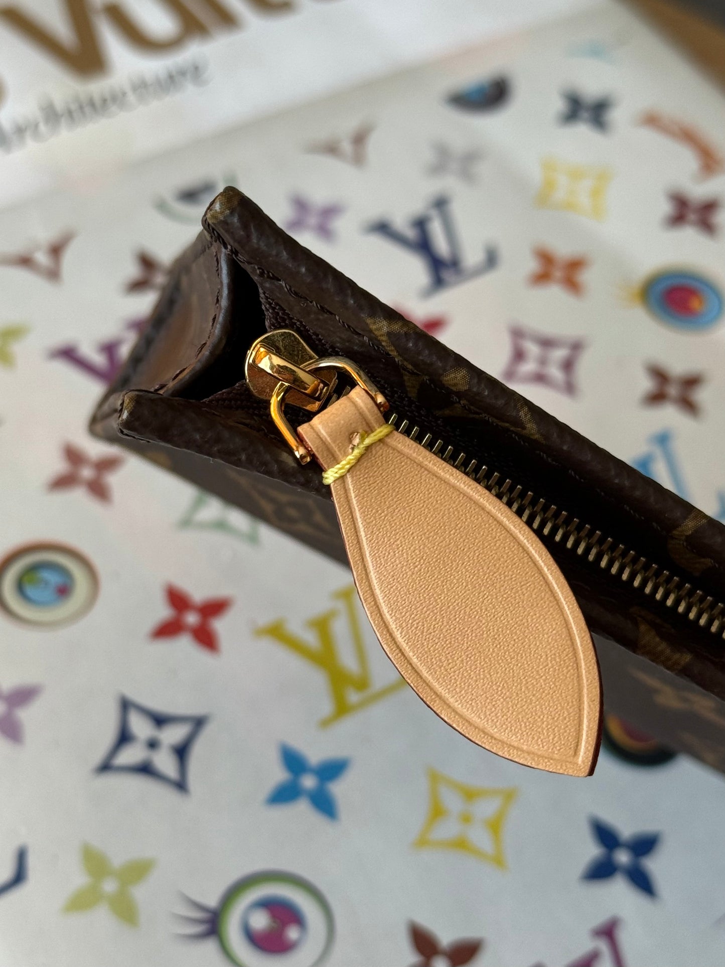 LV Toiletry 15 Pouch