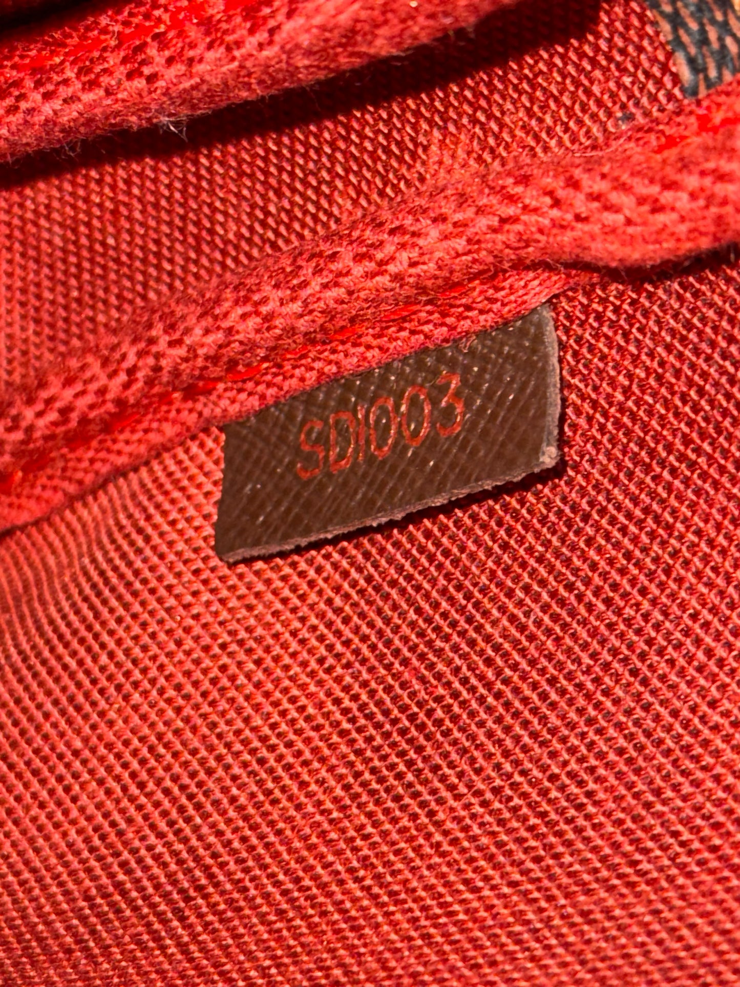 LV Bucket Pochette Damier Ebene