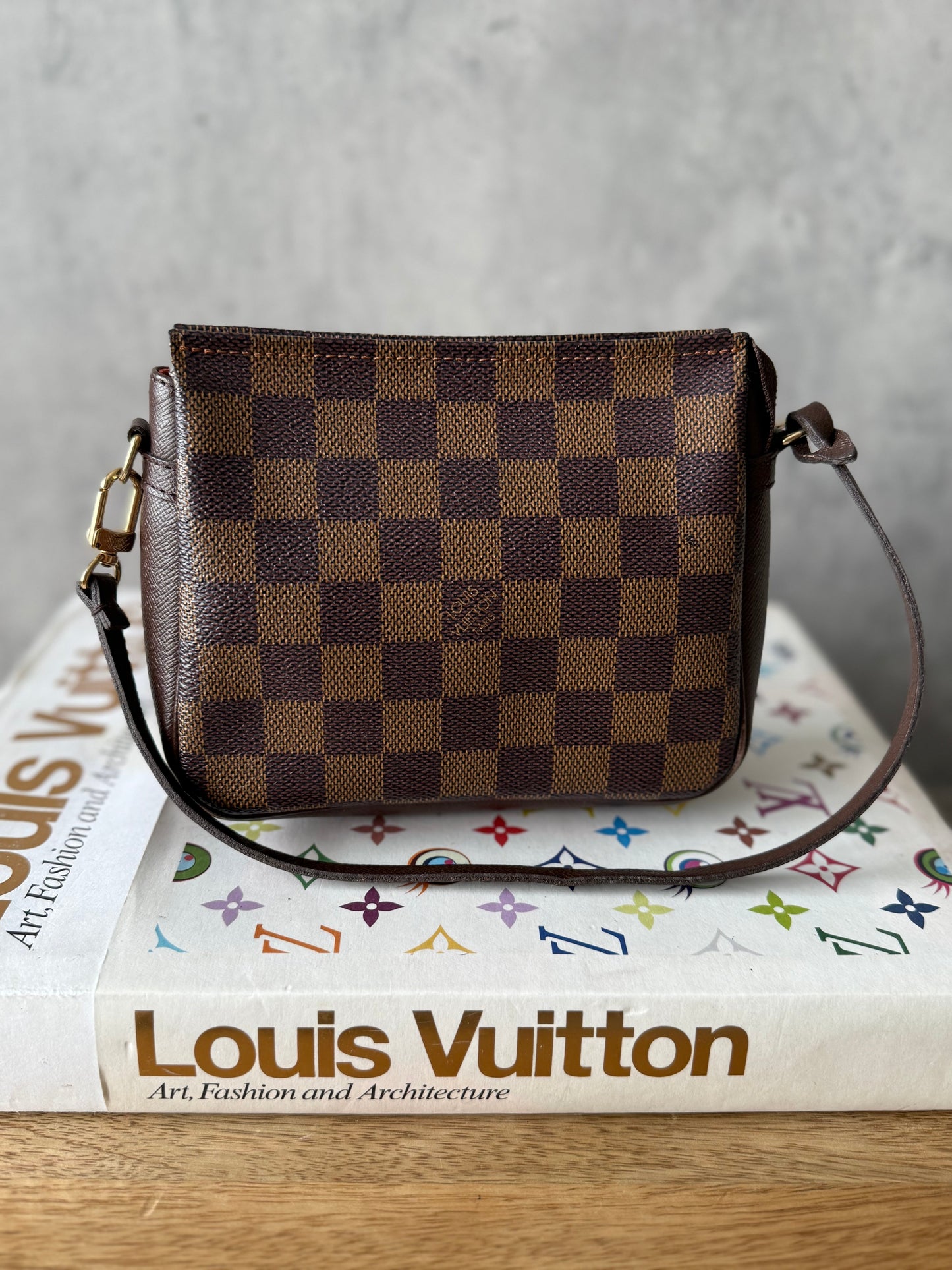 LV Trousse Pouch Damier Ebene