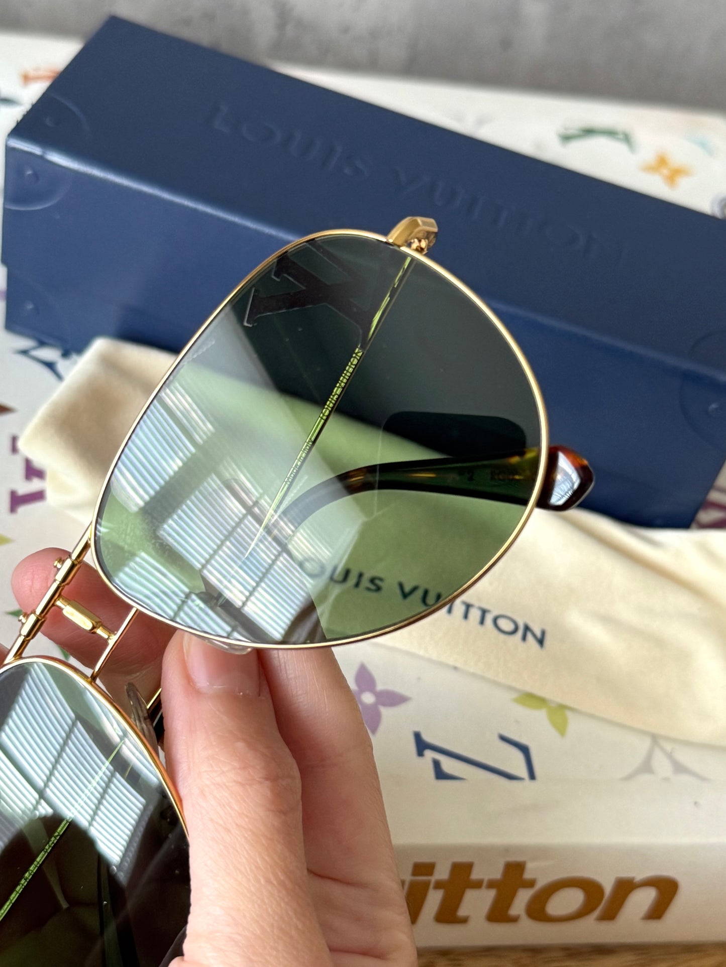 LV Cesar Pilot Aviator Sunglasses