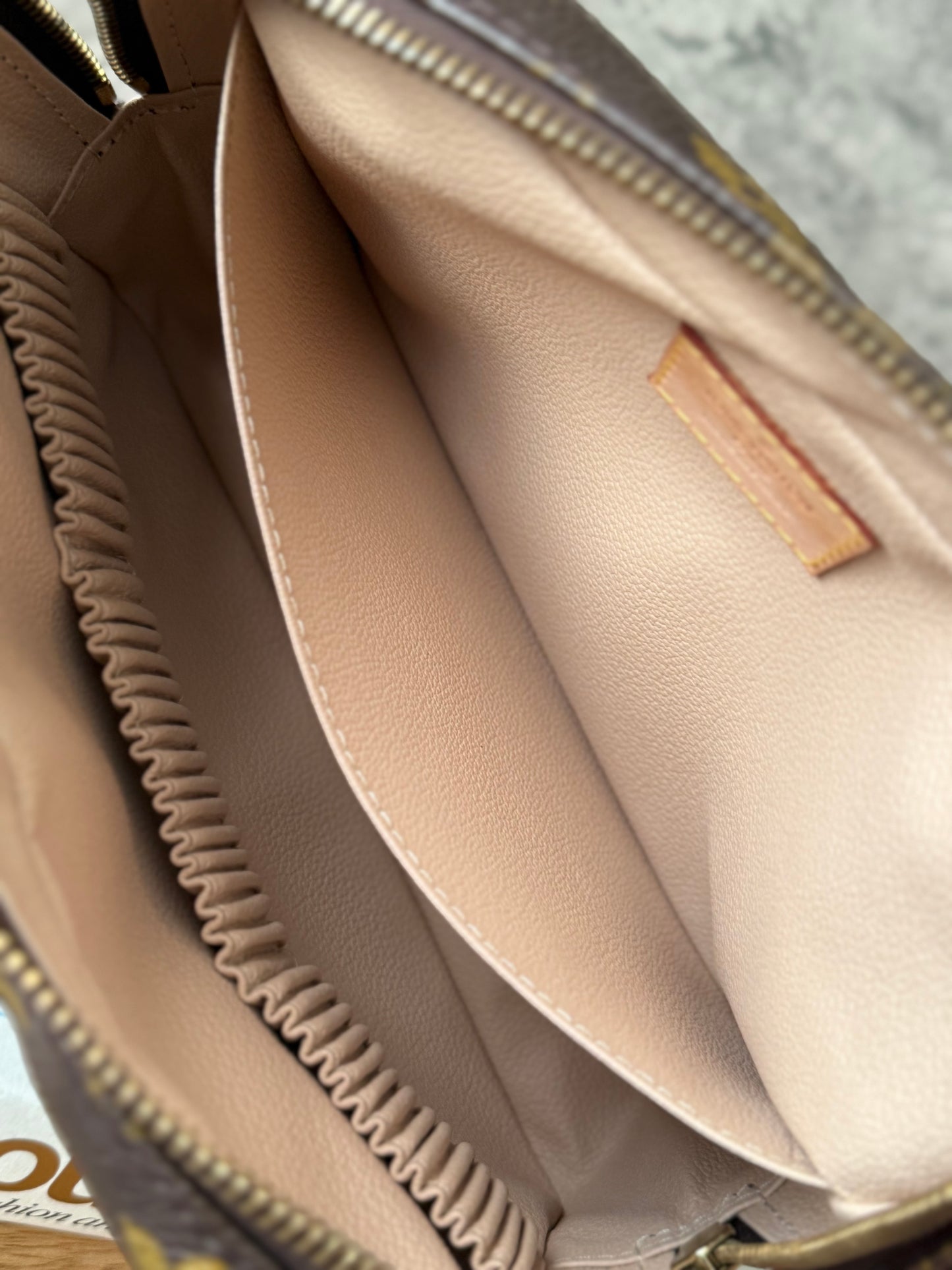LV Trousse 23 New Model