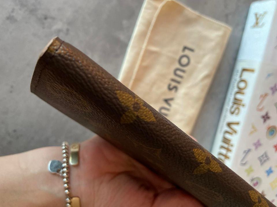 LV Emilie Wallet Bloom Flower