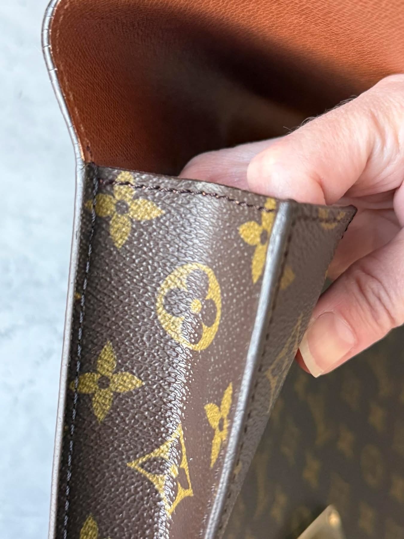 LV Porte Document Senateur