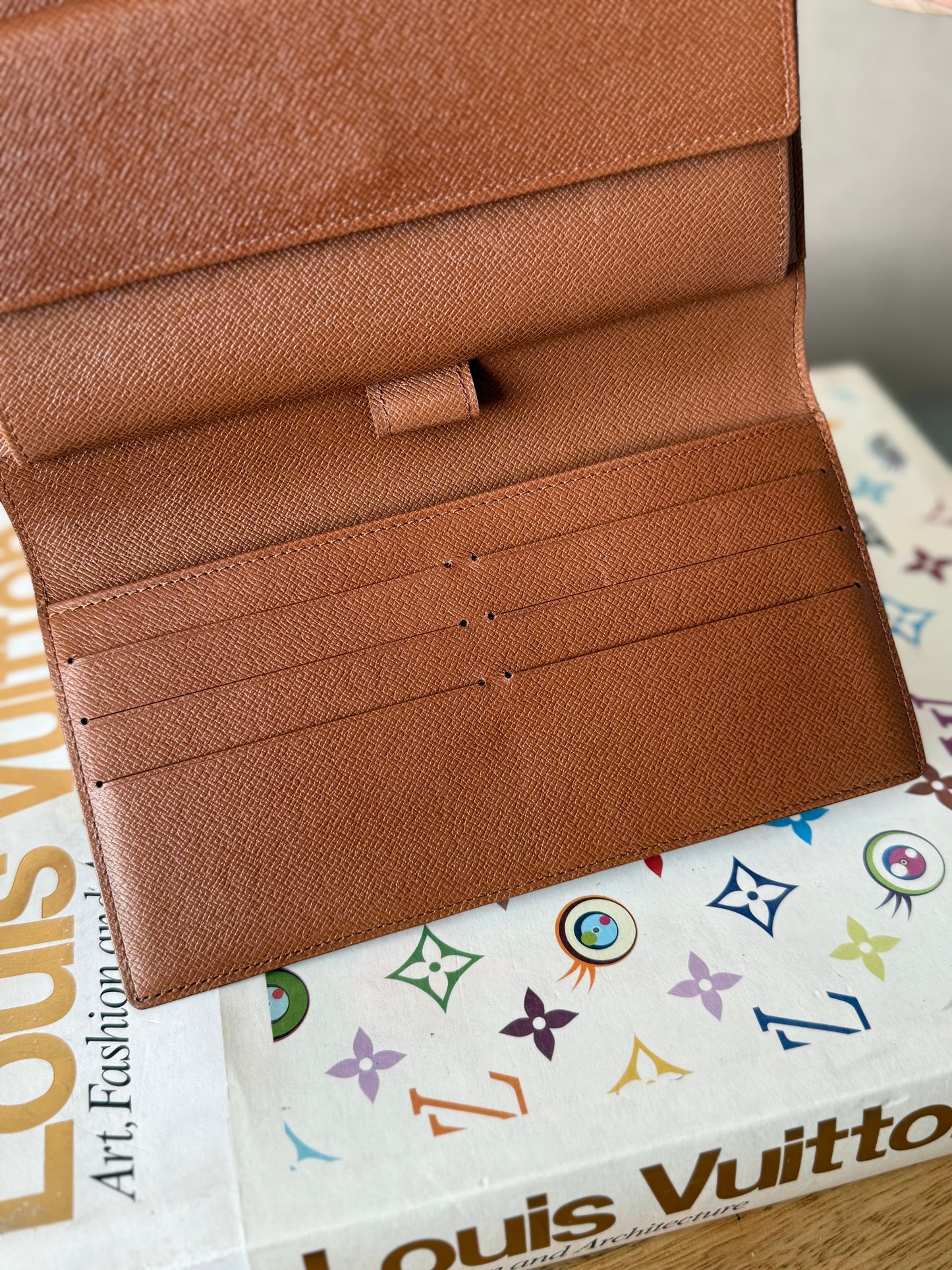 LV International trifold wallet