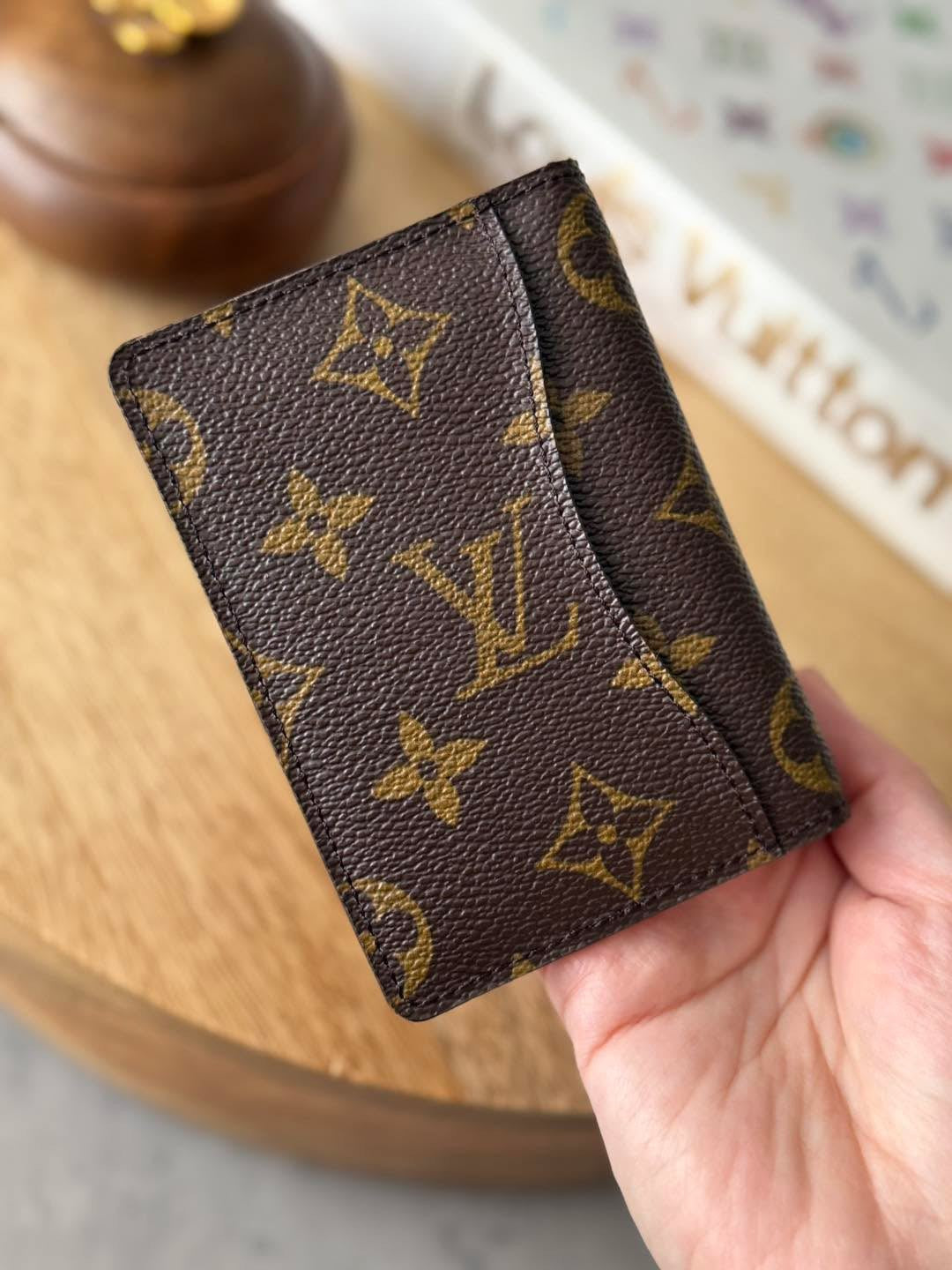 LV Pocket Organizer Monogram