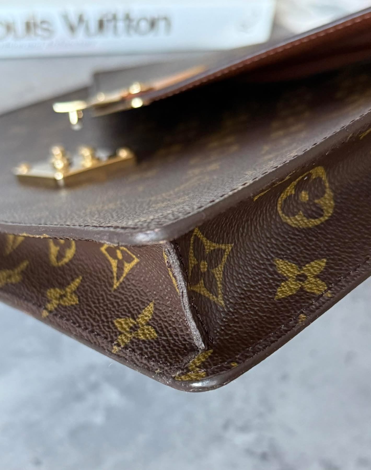 LV Porte Document Senateur