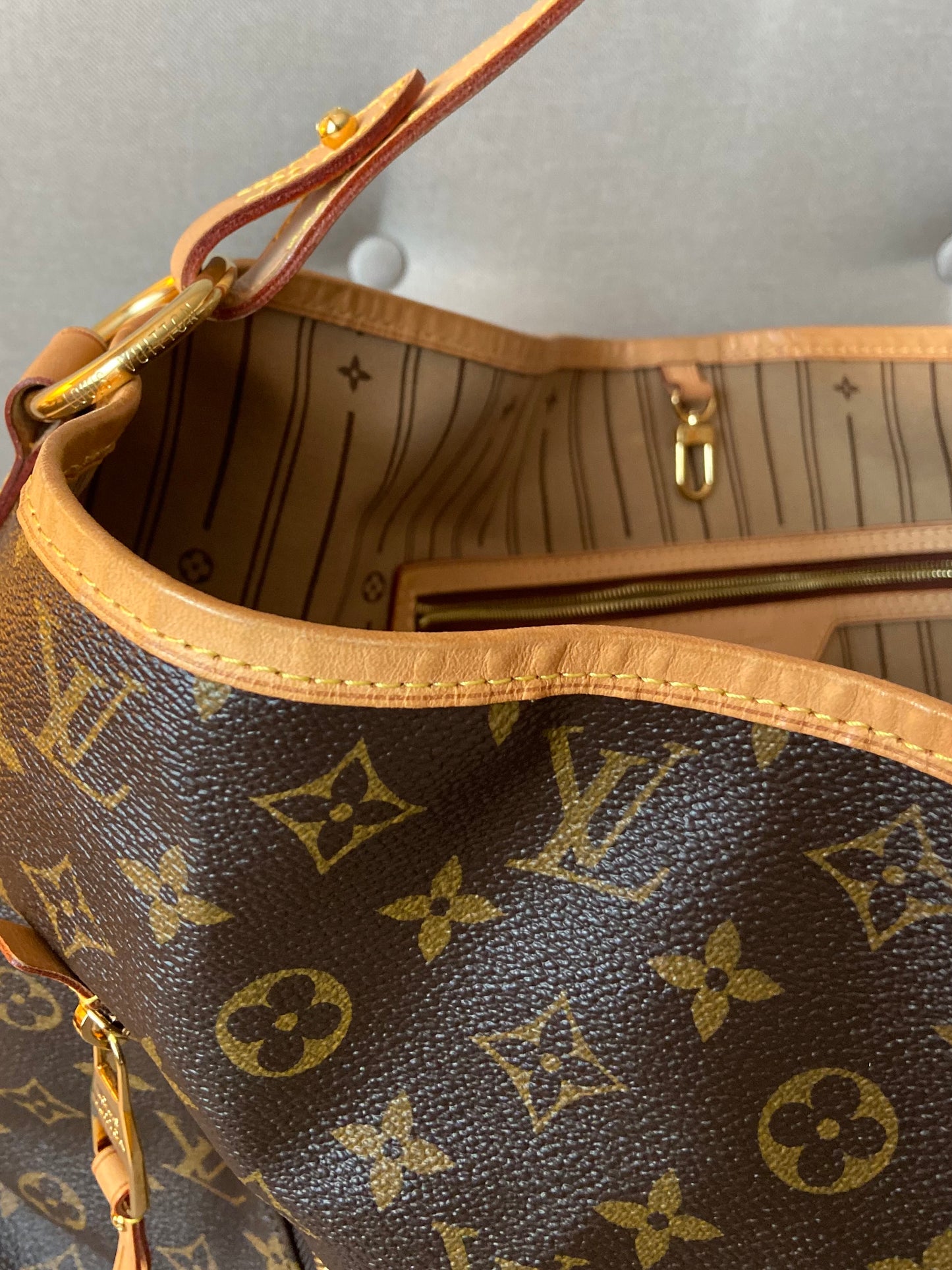 LV Delightful GM