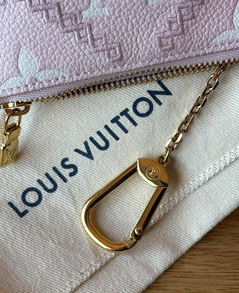 LV Broderies Key Pouch Pink