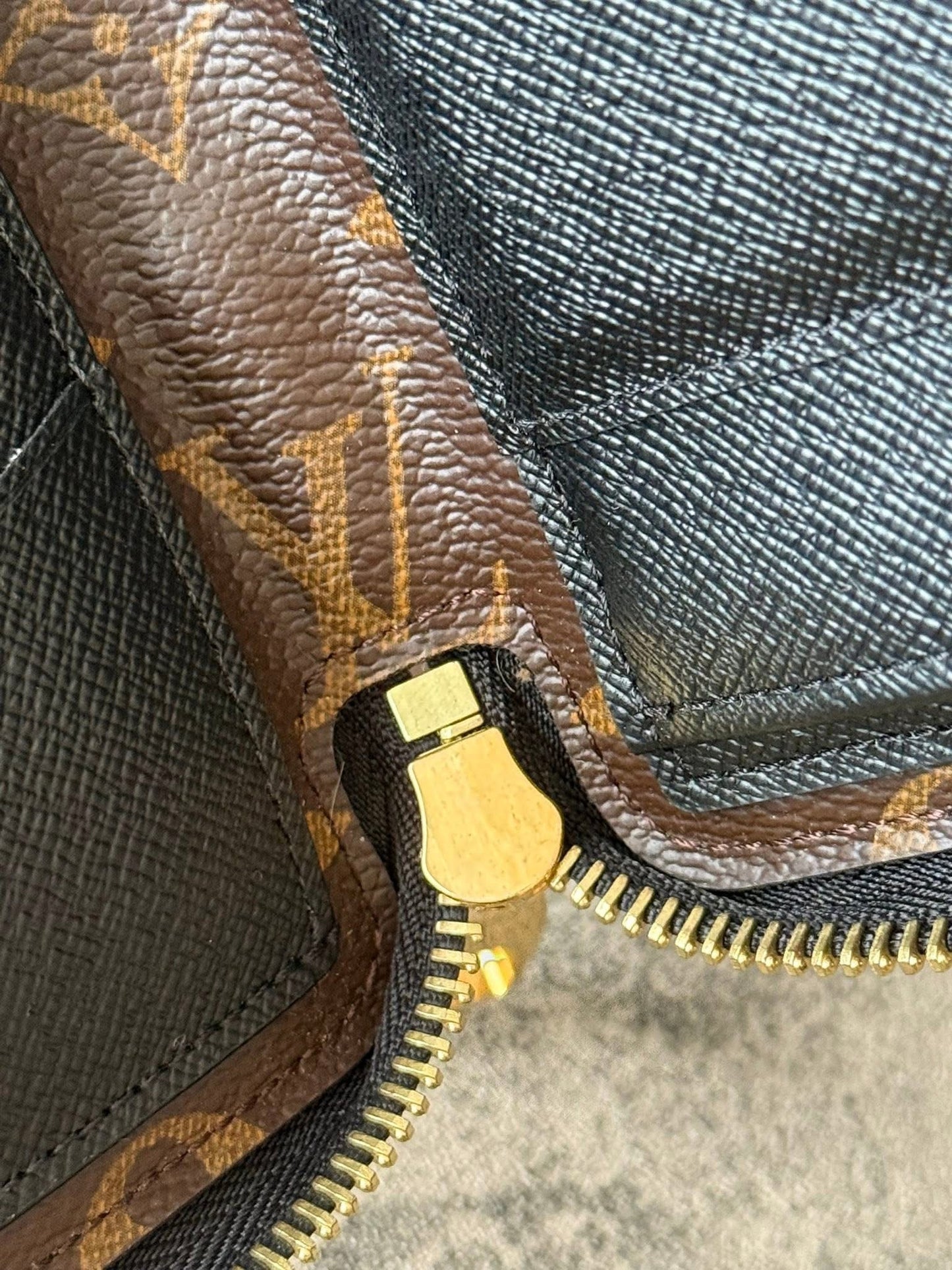 LV Daily Organizer Noir