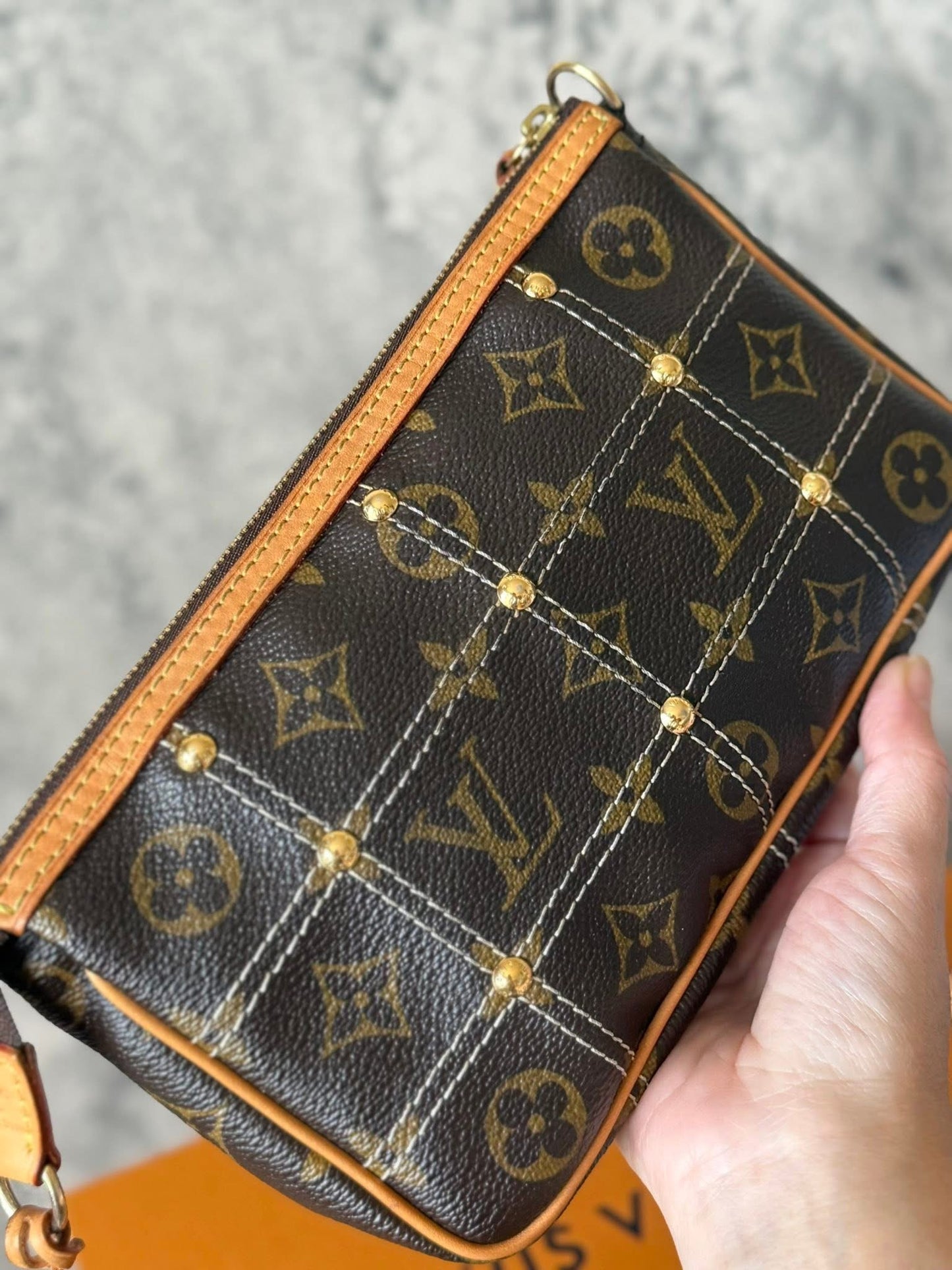 LV Rivetting Pochette Accessories