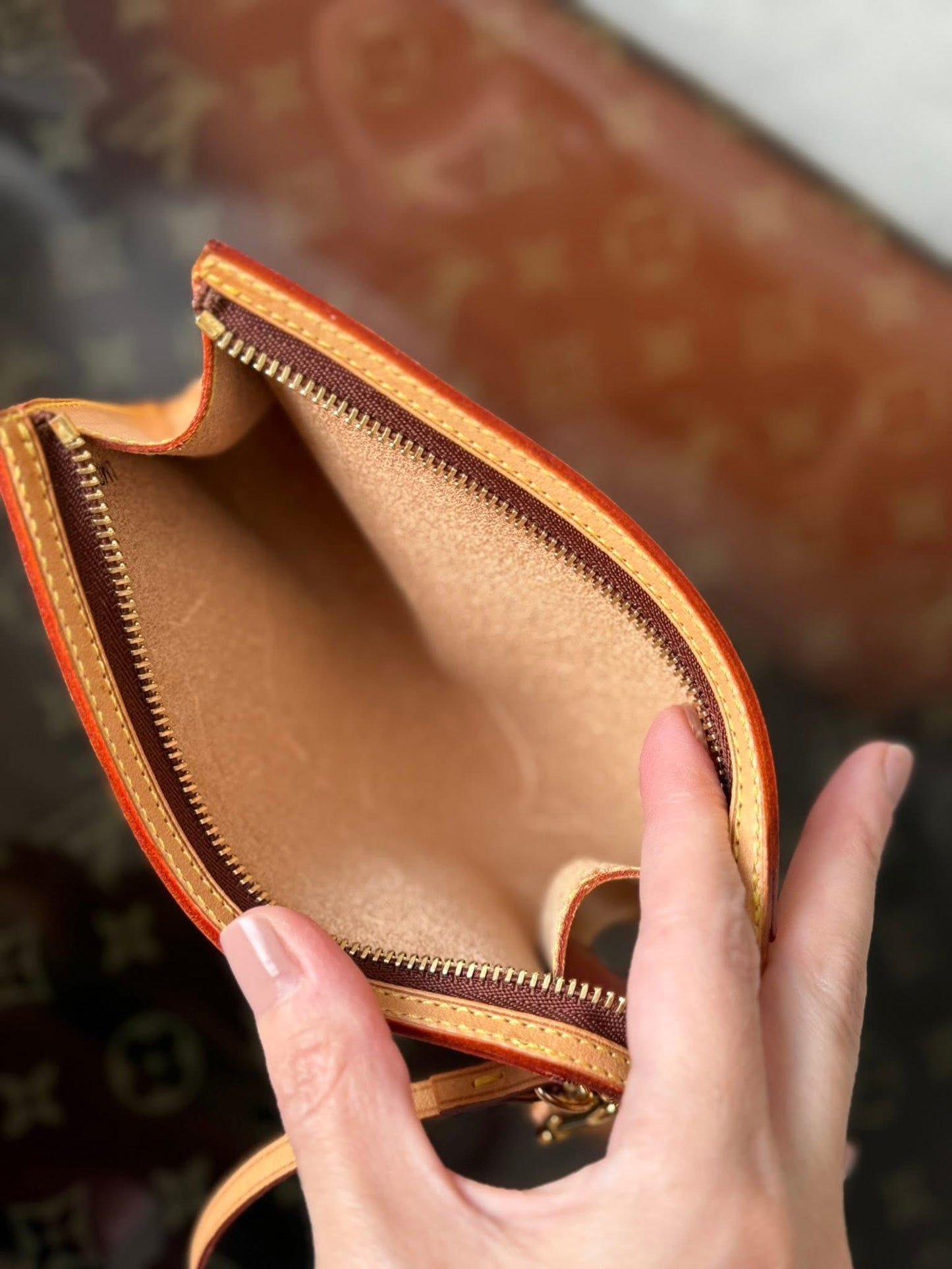 LV Cabas tote vinyl