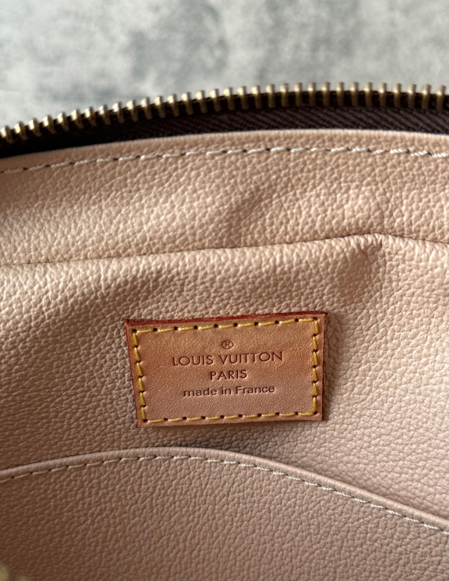 LV Trousse 23 New Model