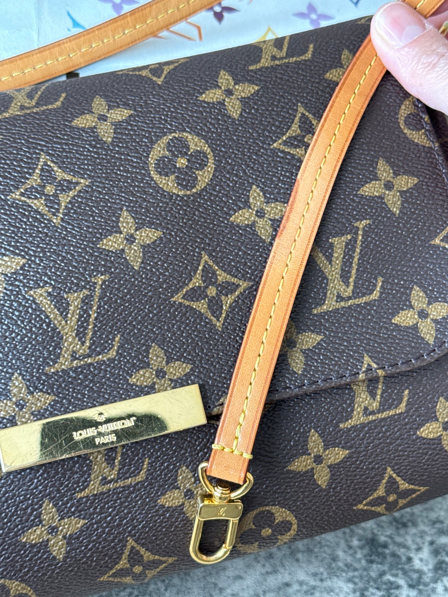 LV Favorite MM monogram