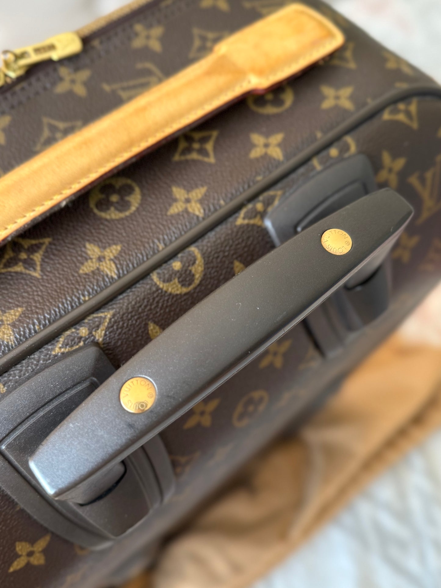 Authentic LV Pegase 45 Rolling Luggage