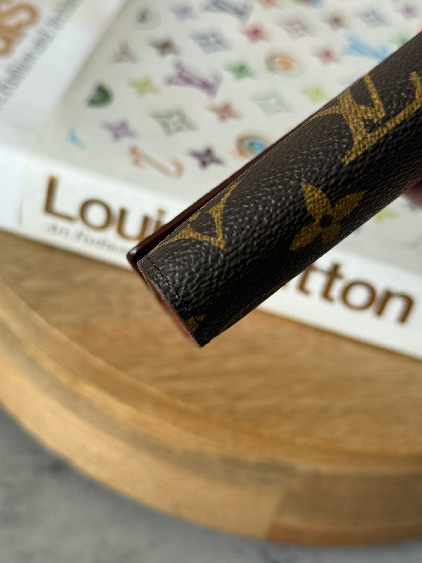 LV International trifold wallet