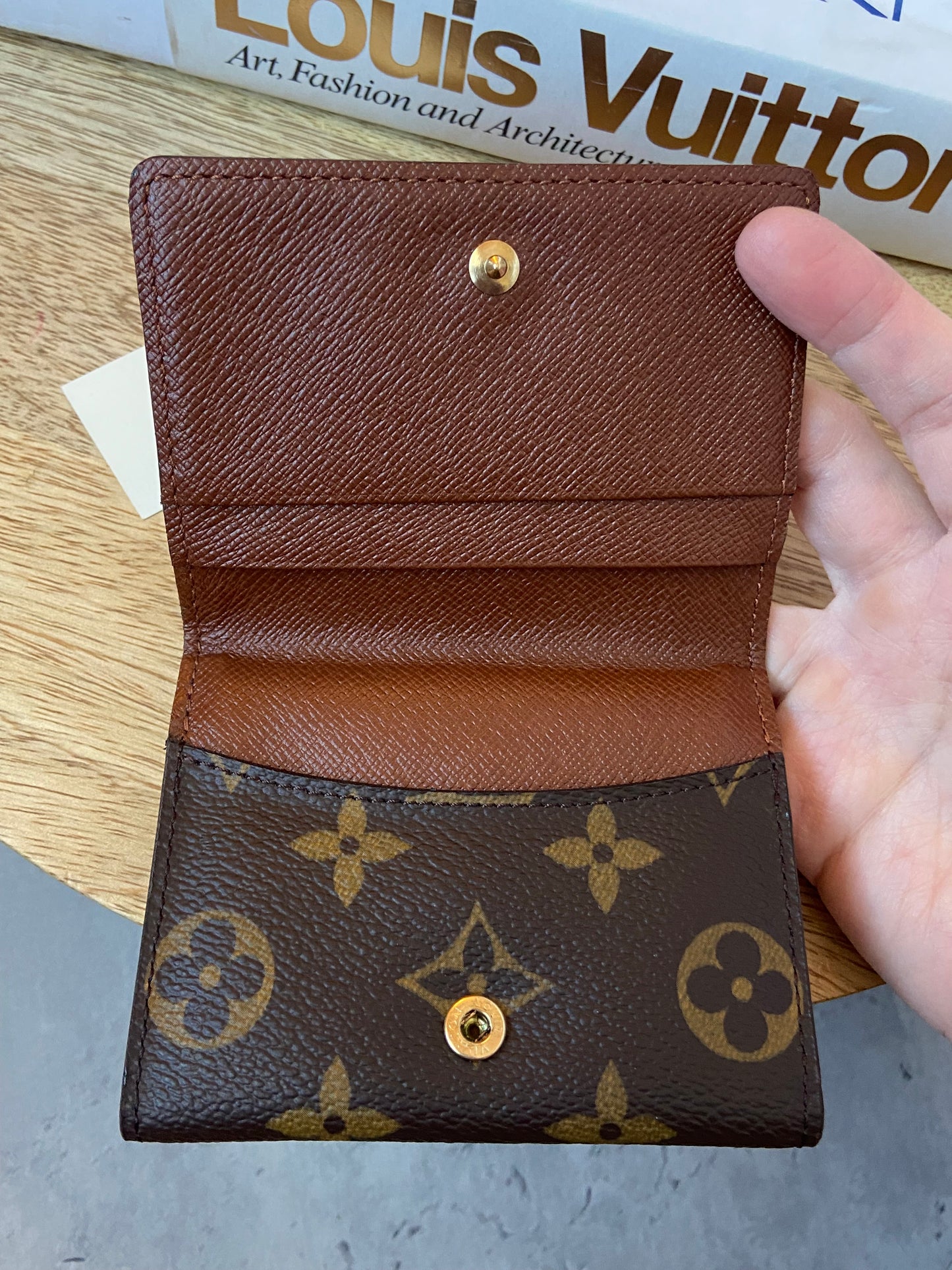 LV Ludlow Card Holder