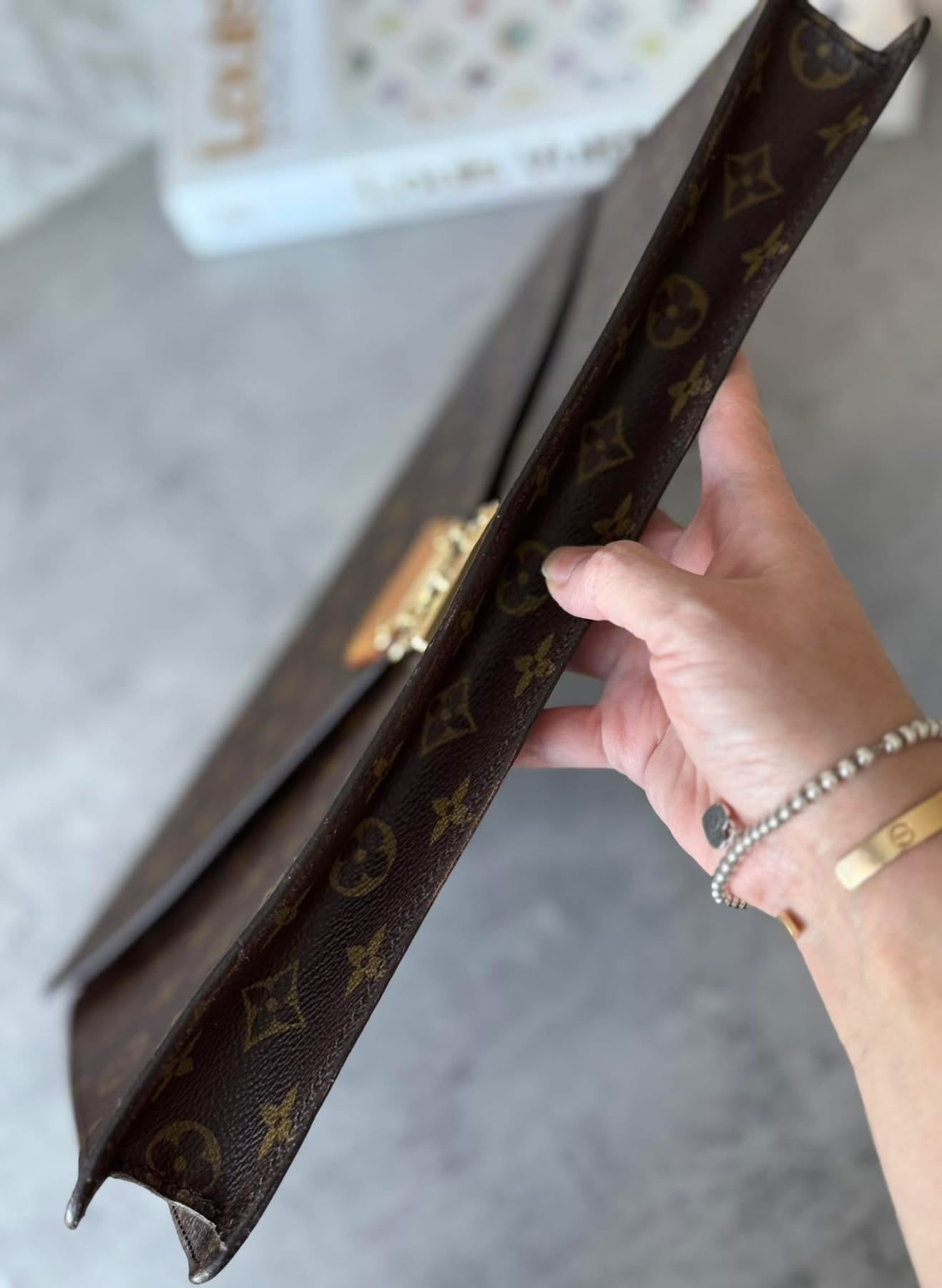 LV Porte Document Senateur