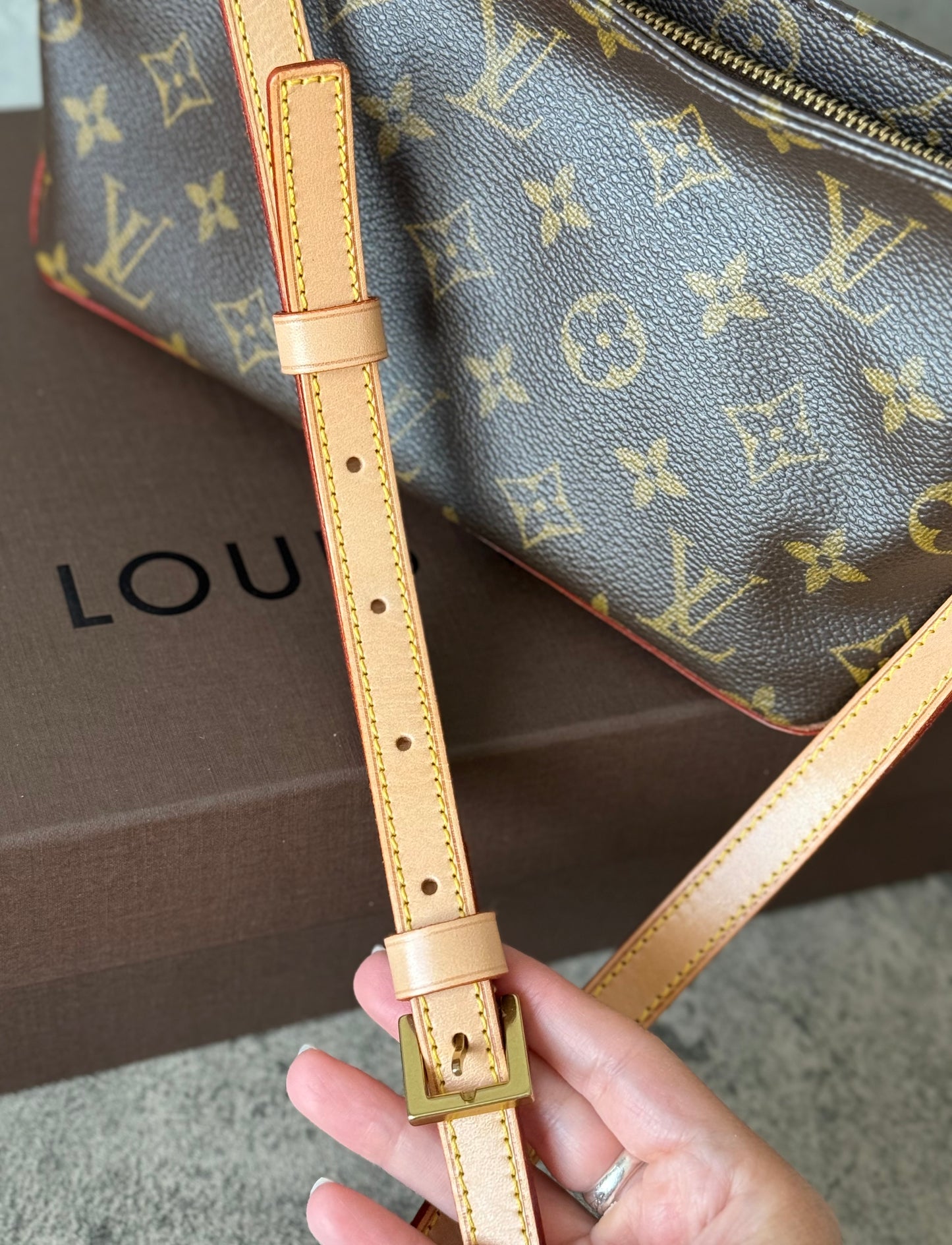 LV Trotteur Crossbody