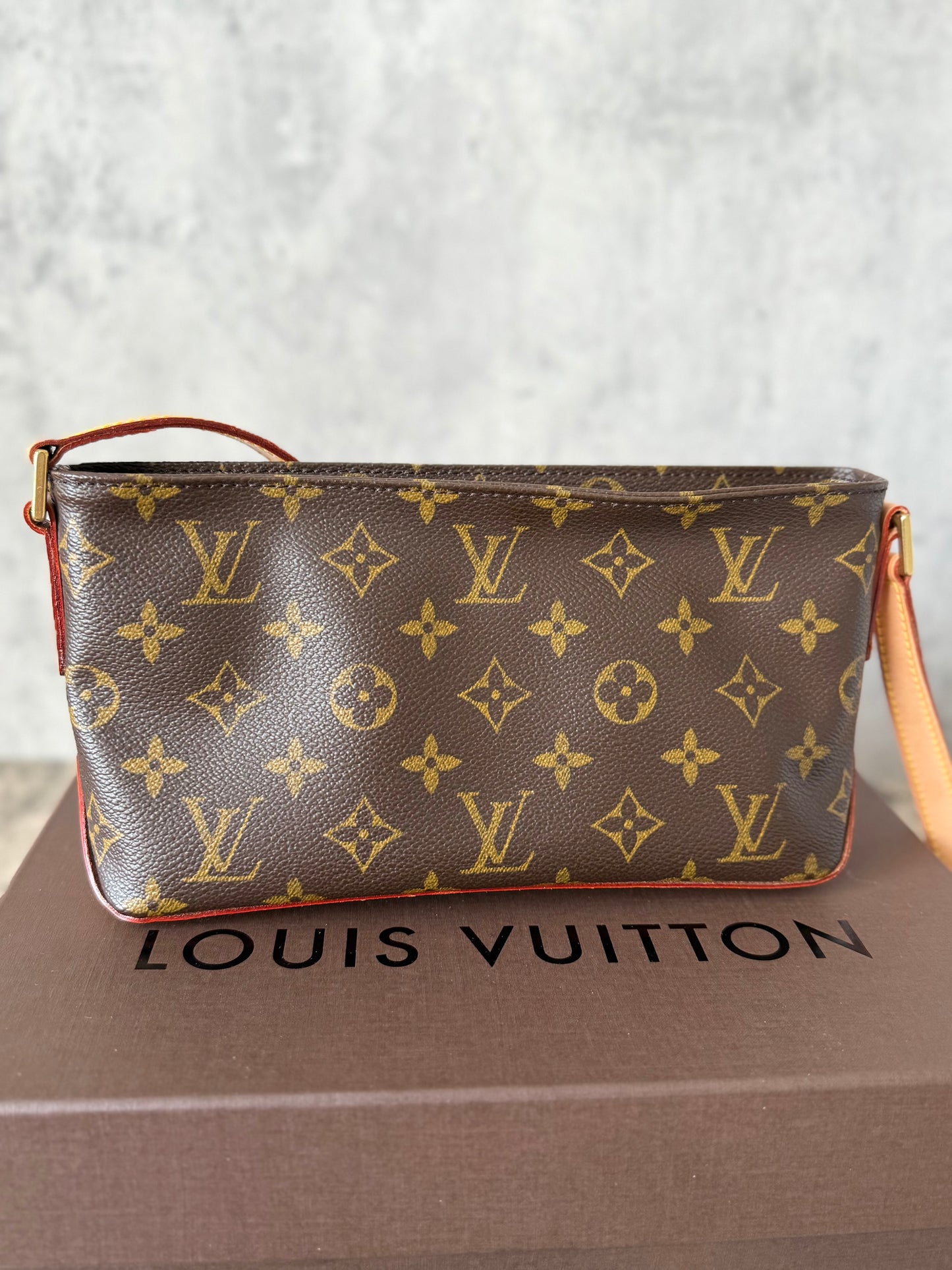 LV Trotteur Crossbody