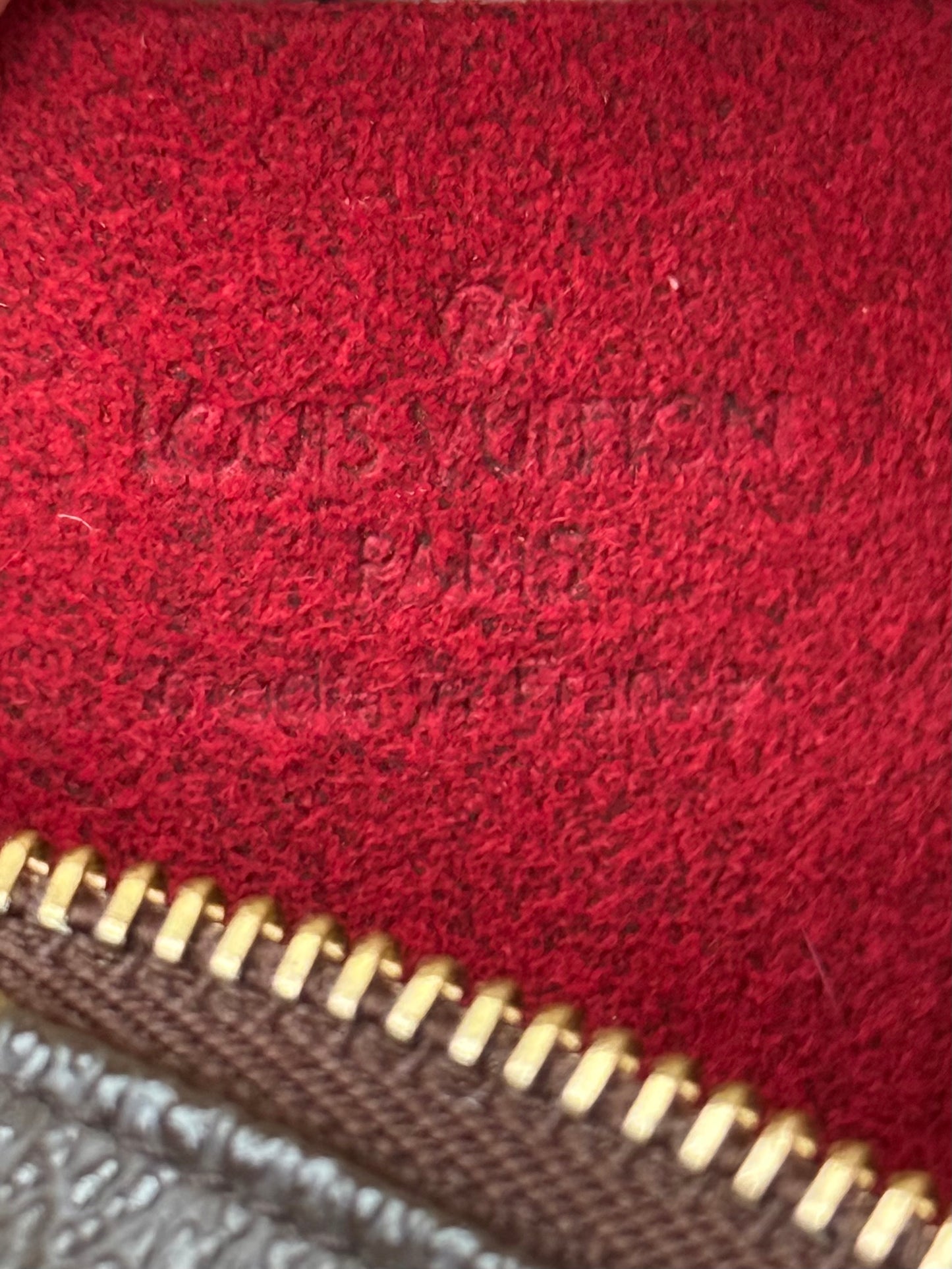 LV Wapity Pouch