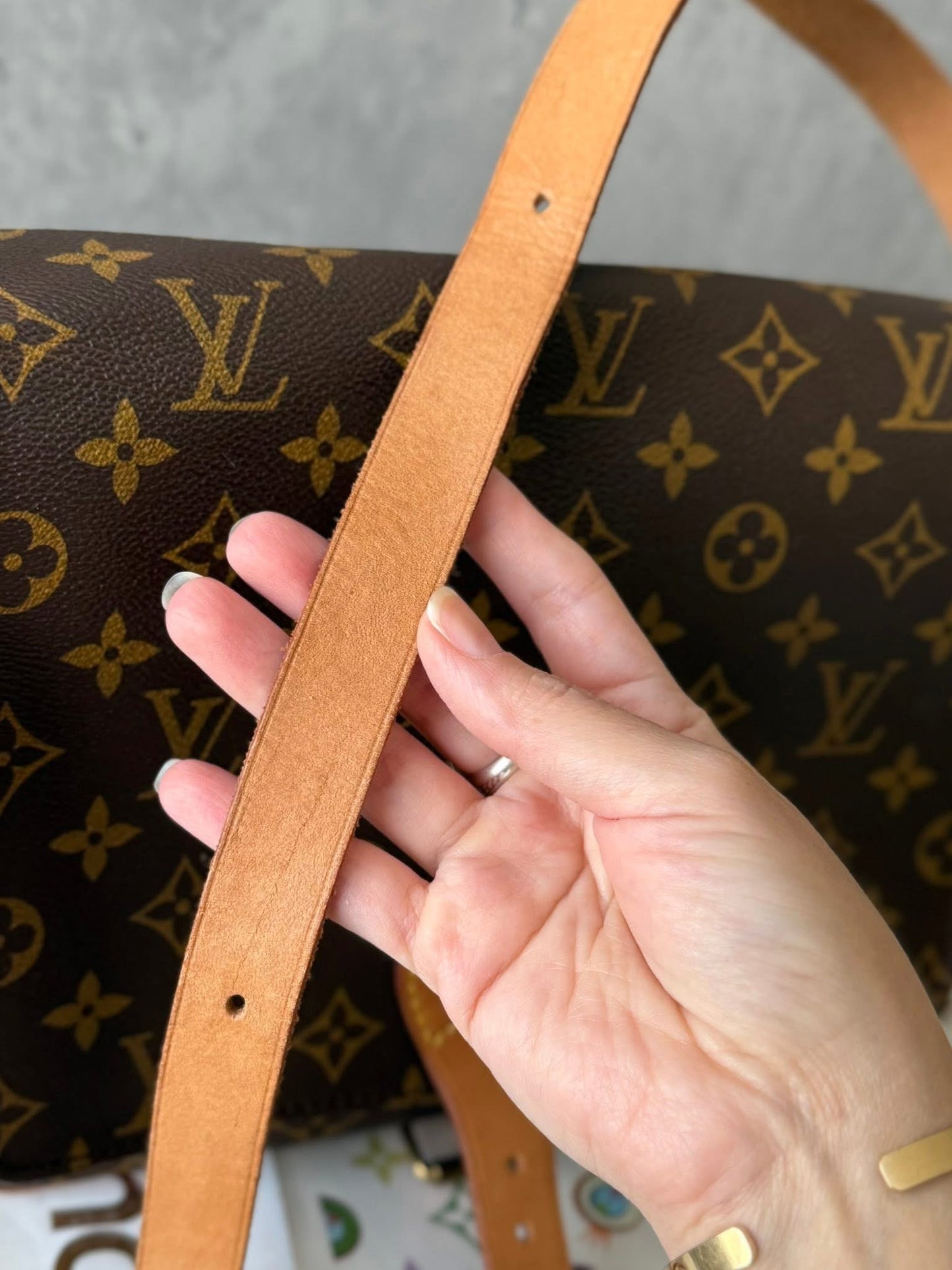 LV Cartouchiere GM