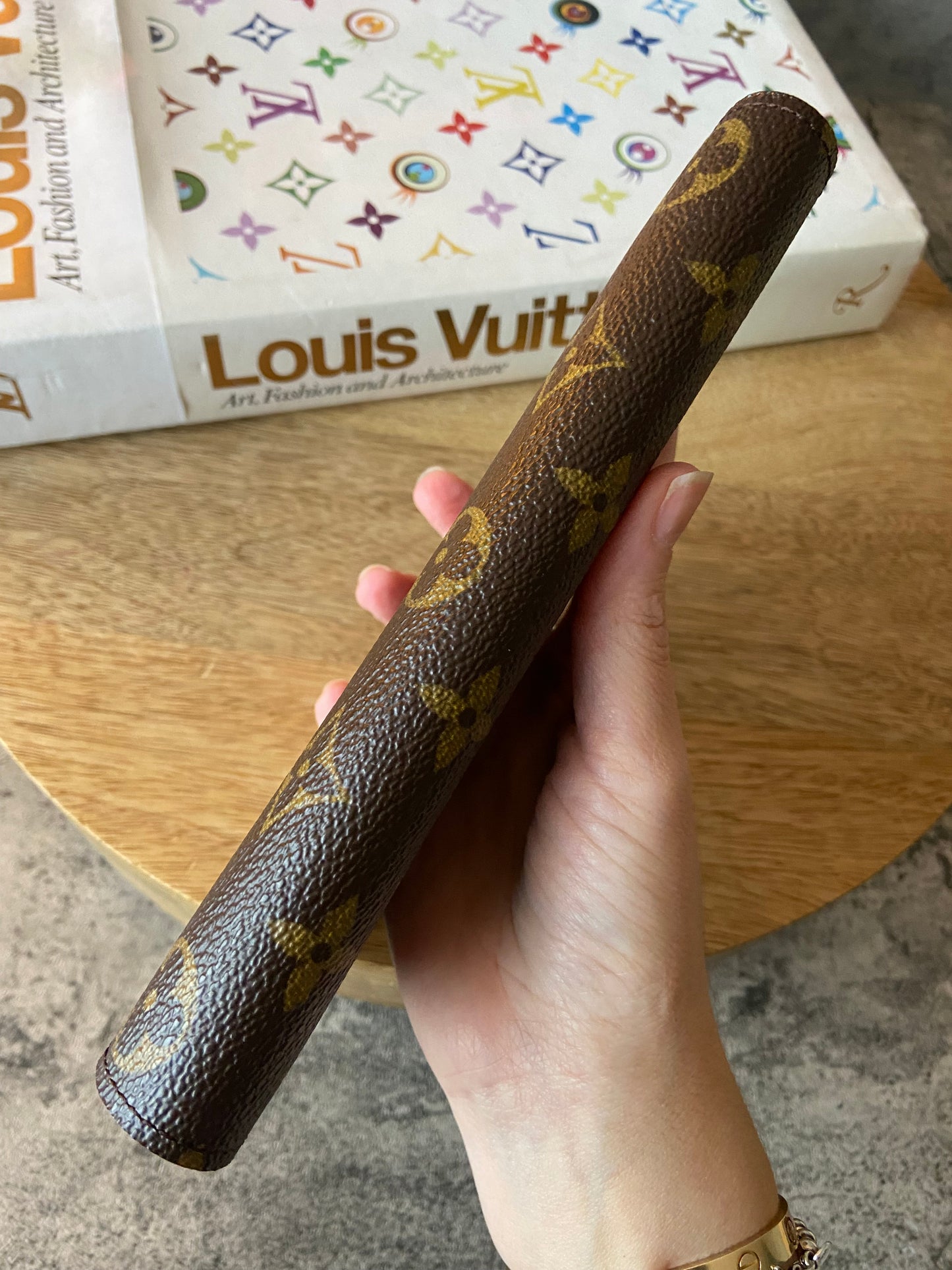 LV Sarah Wallet in Monogram