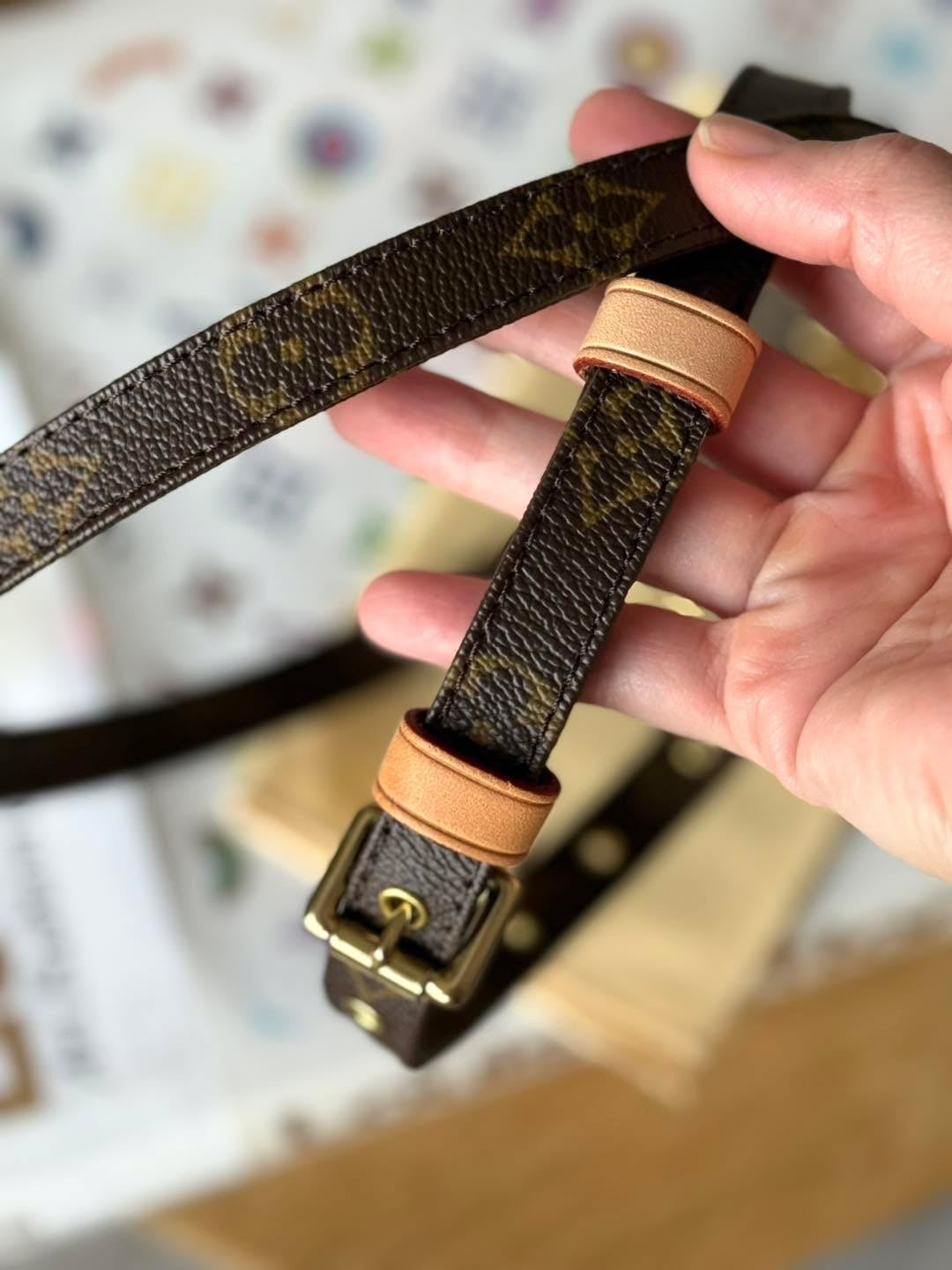 LV 16mm Monogram Strap