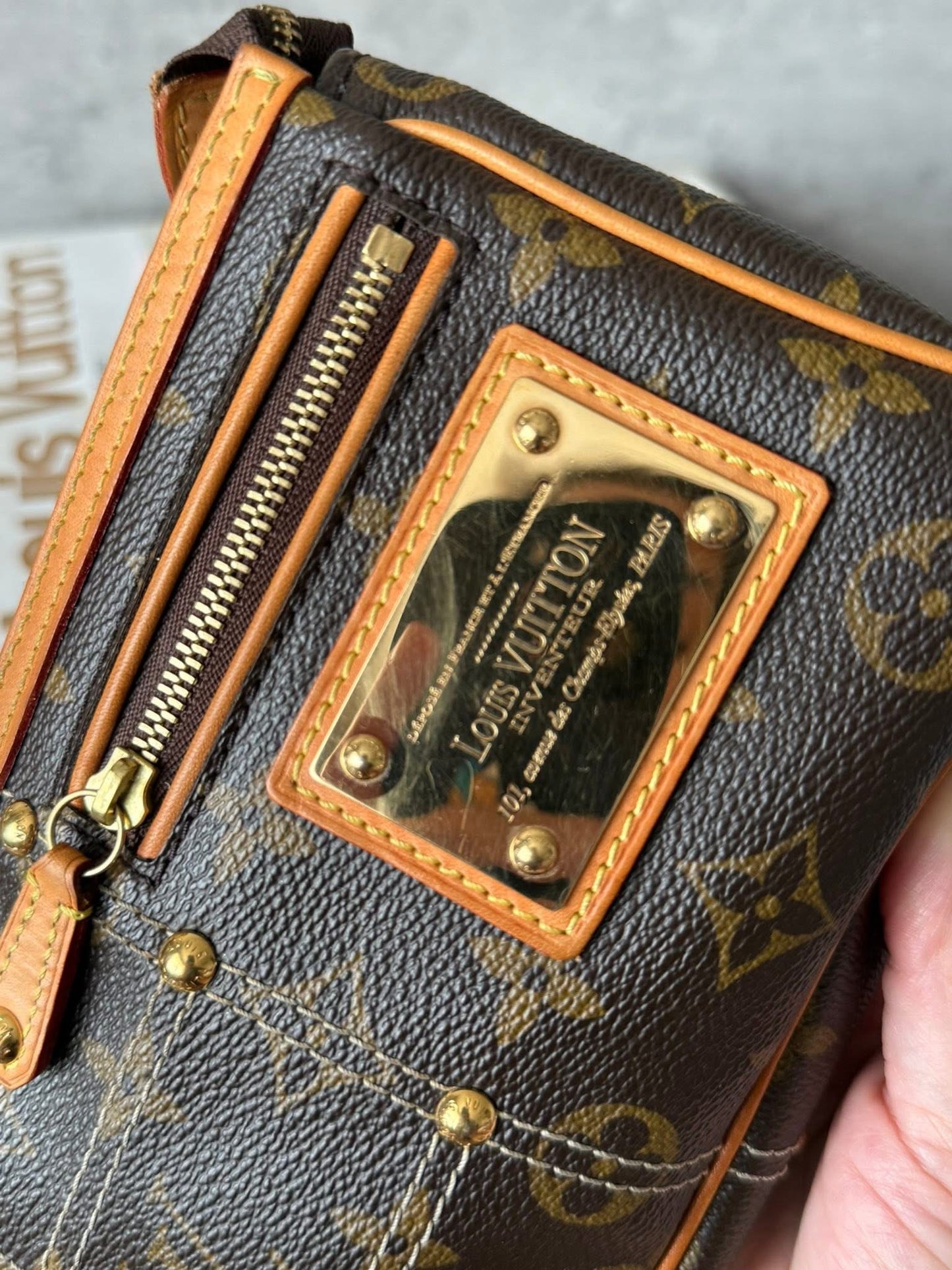 LV Rivetting Pochette Accessories