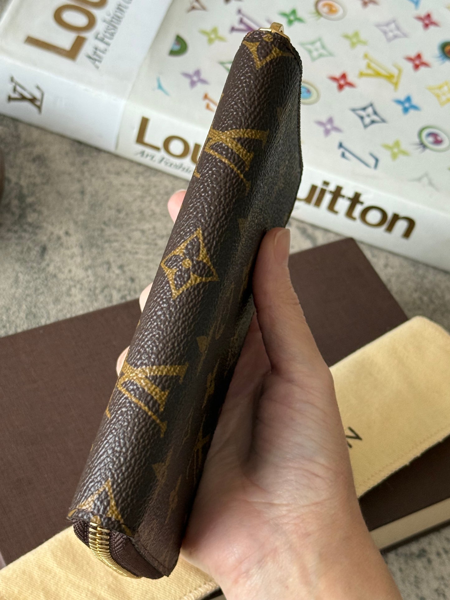 LV Zippy Compact Old Model