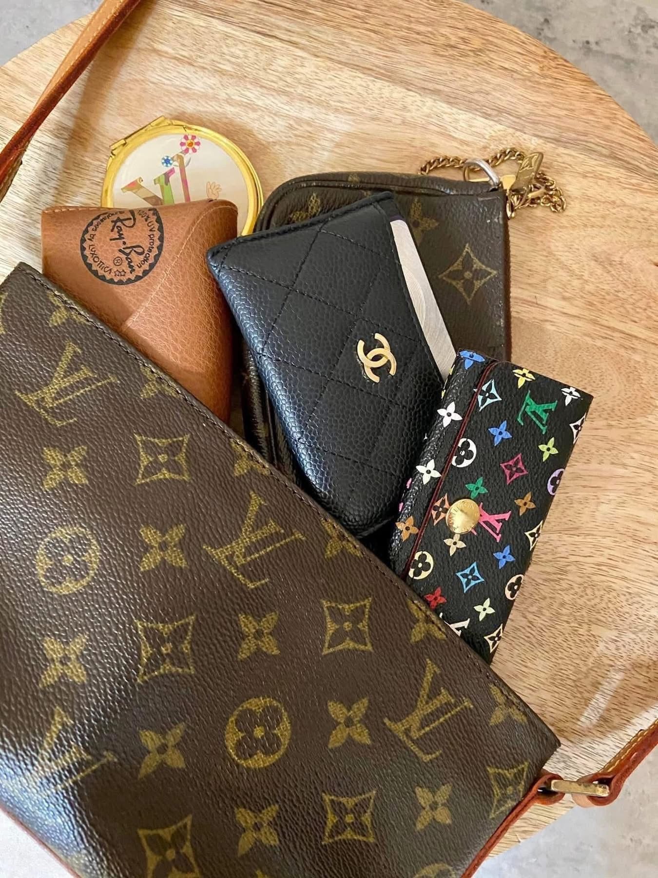LV Trotteur crossbody
