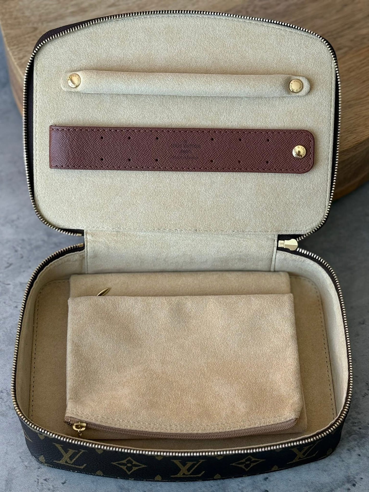 LV Monte Carlo GM Jewelry box