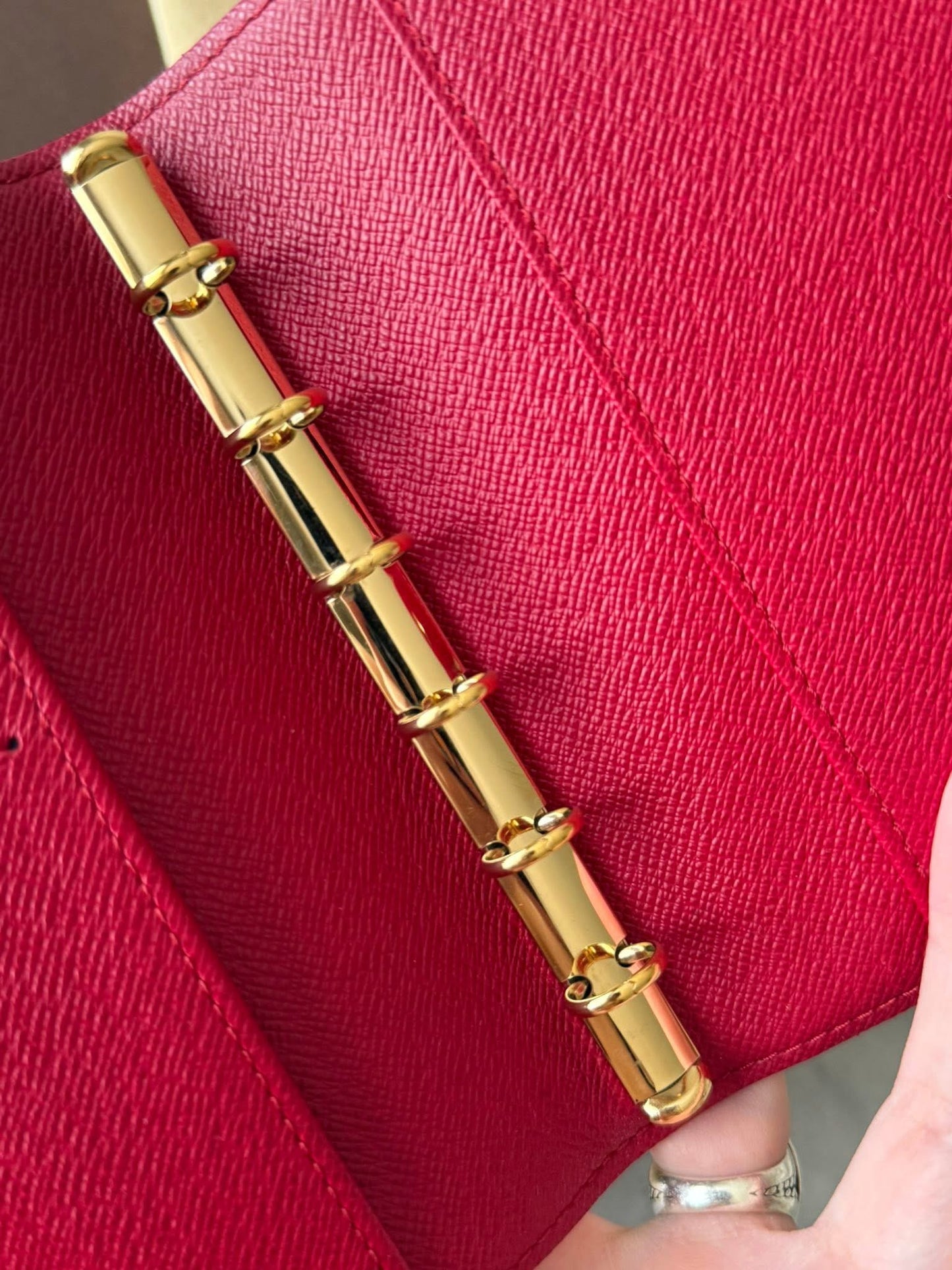 LV Agenda PM Cerise Limited Ed.