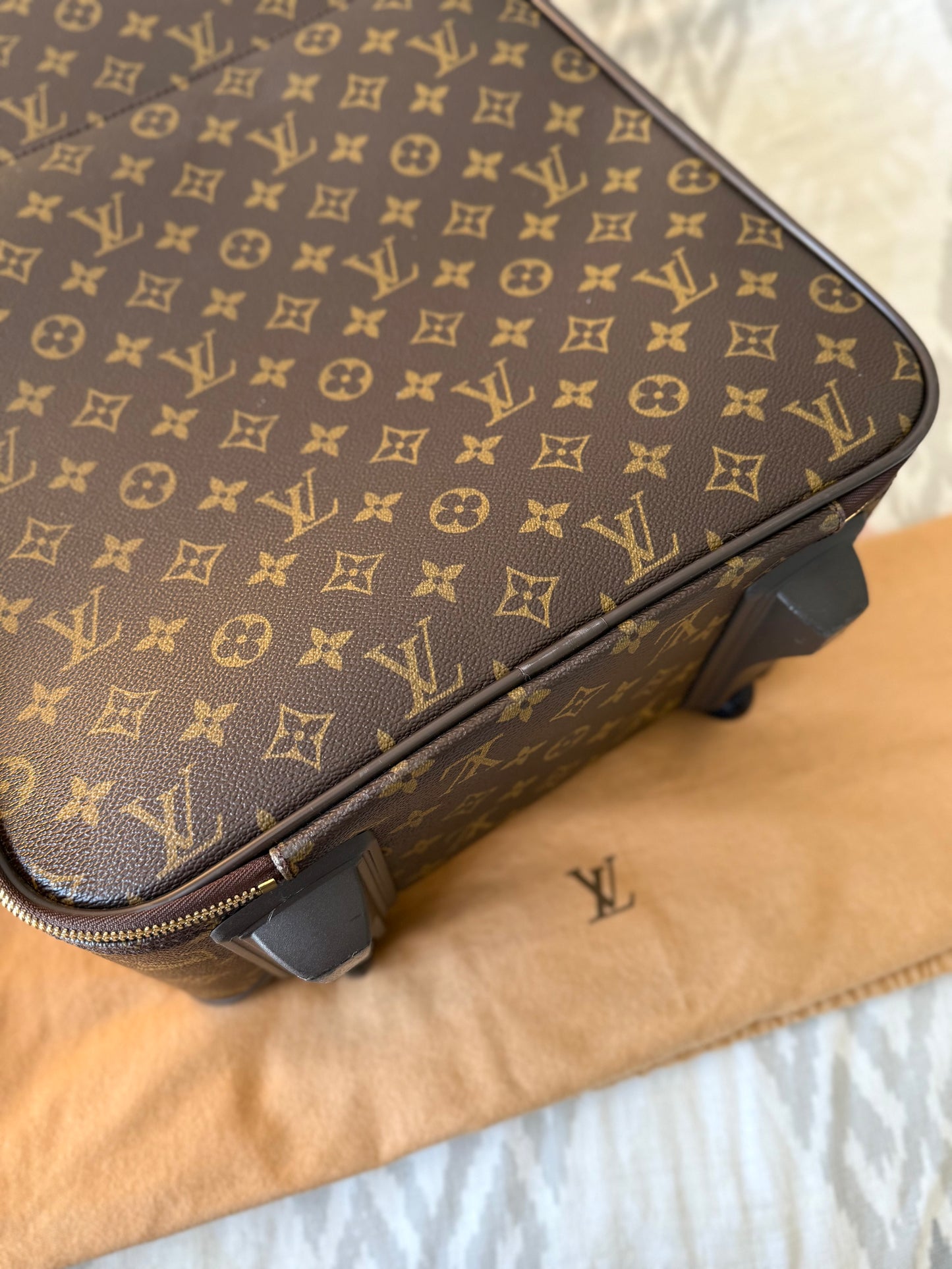 Authentic LV Pegase 45 Rolling Luggage