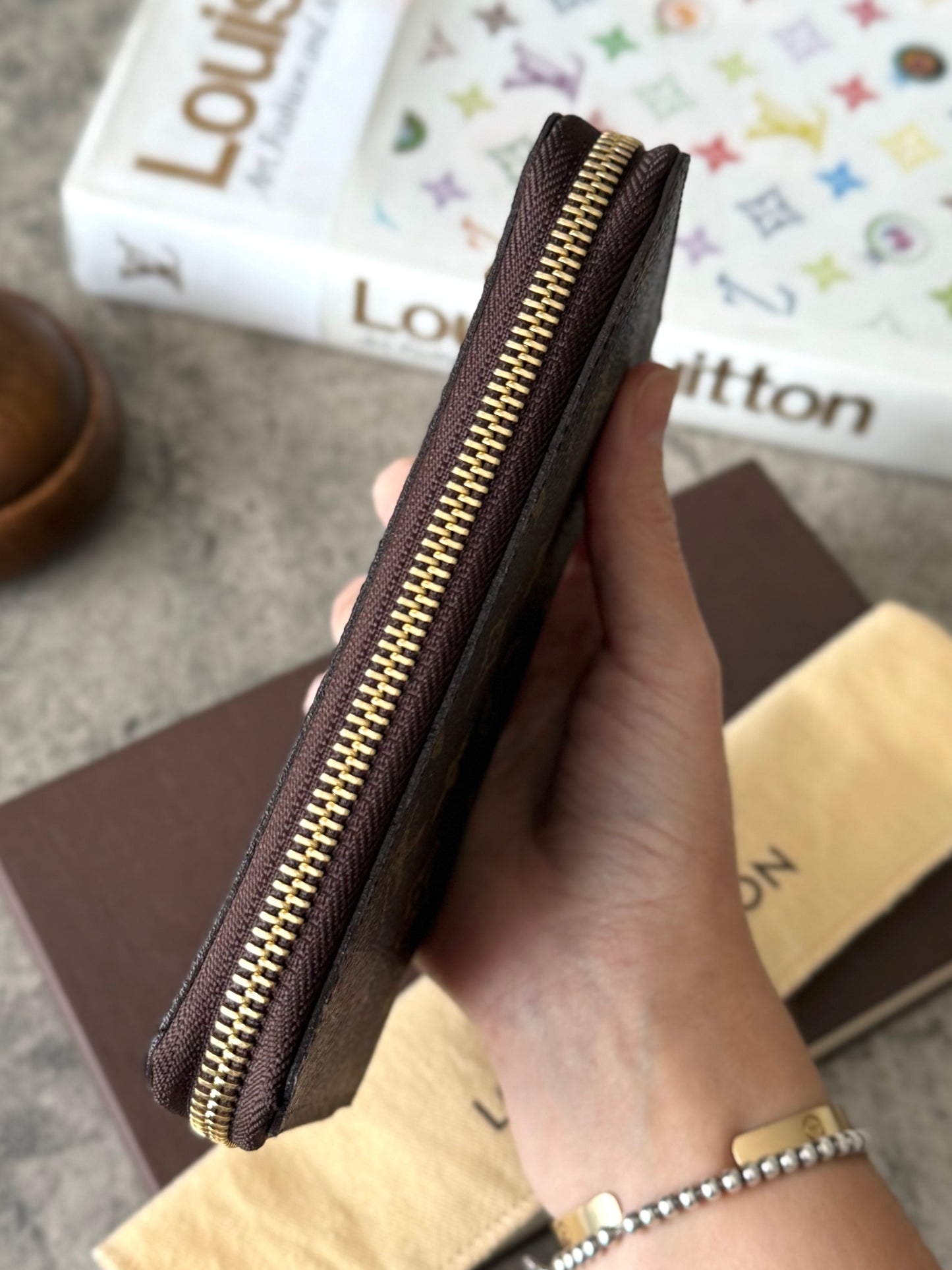 LV Zippy Compact Old Model