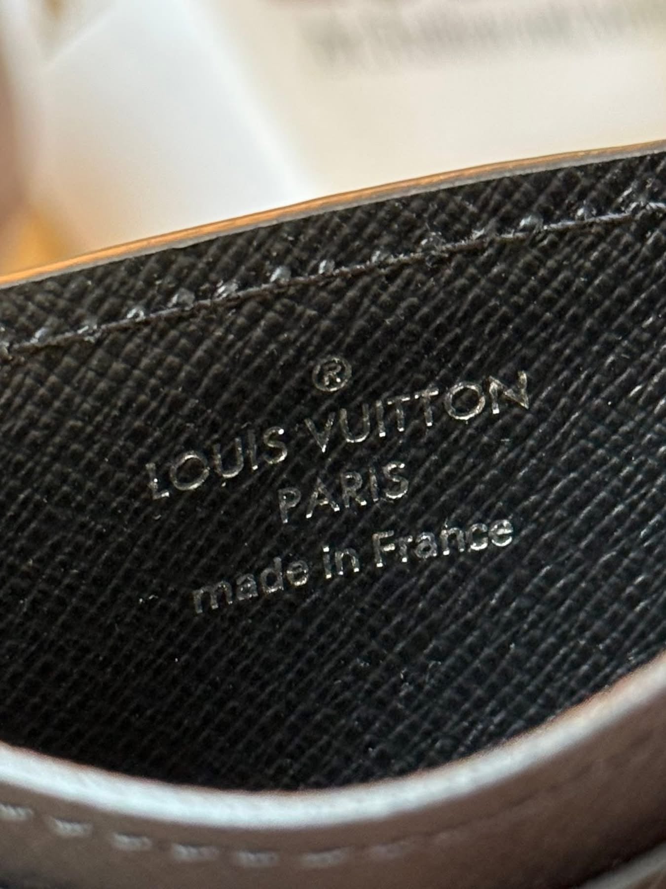 LV Neo Porte Cartes Macassar