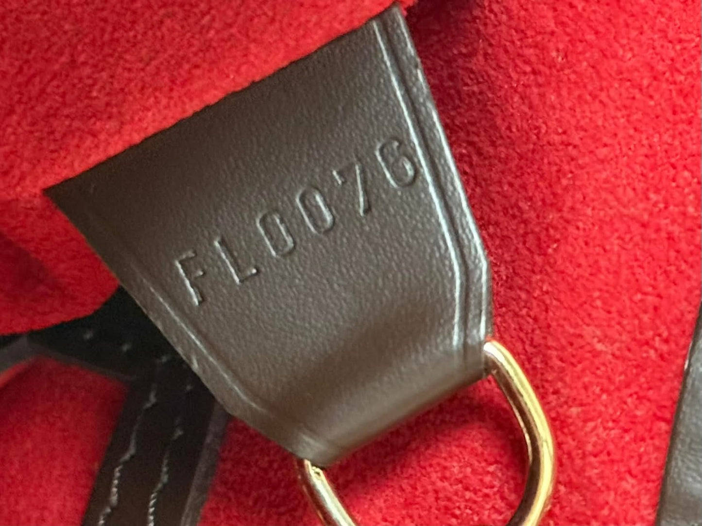 LV Bucket GM Damier Ebene