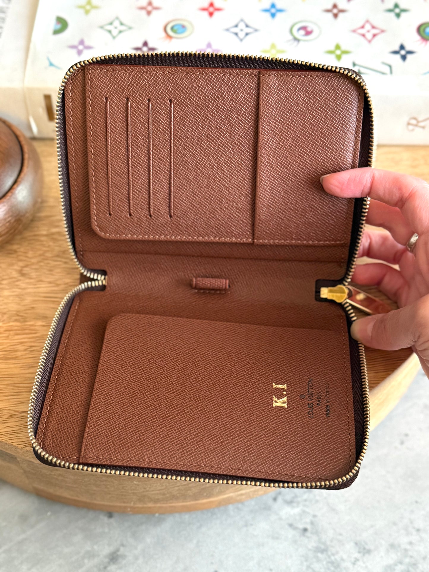 LV Zippy Passport Monogram