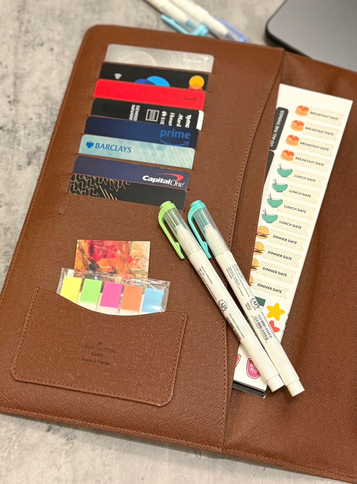 LV Cover Bloc A4