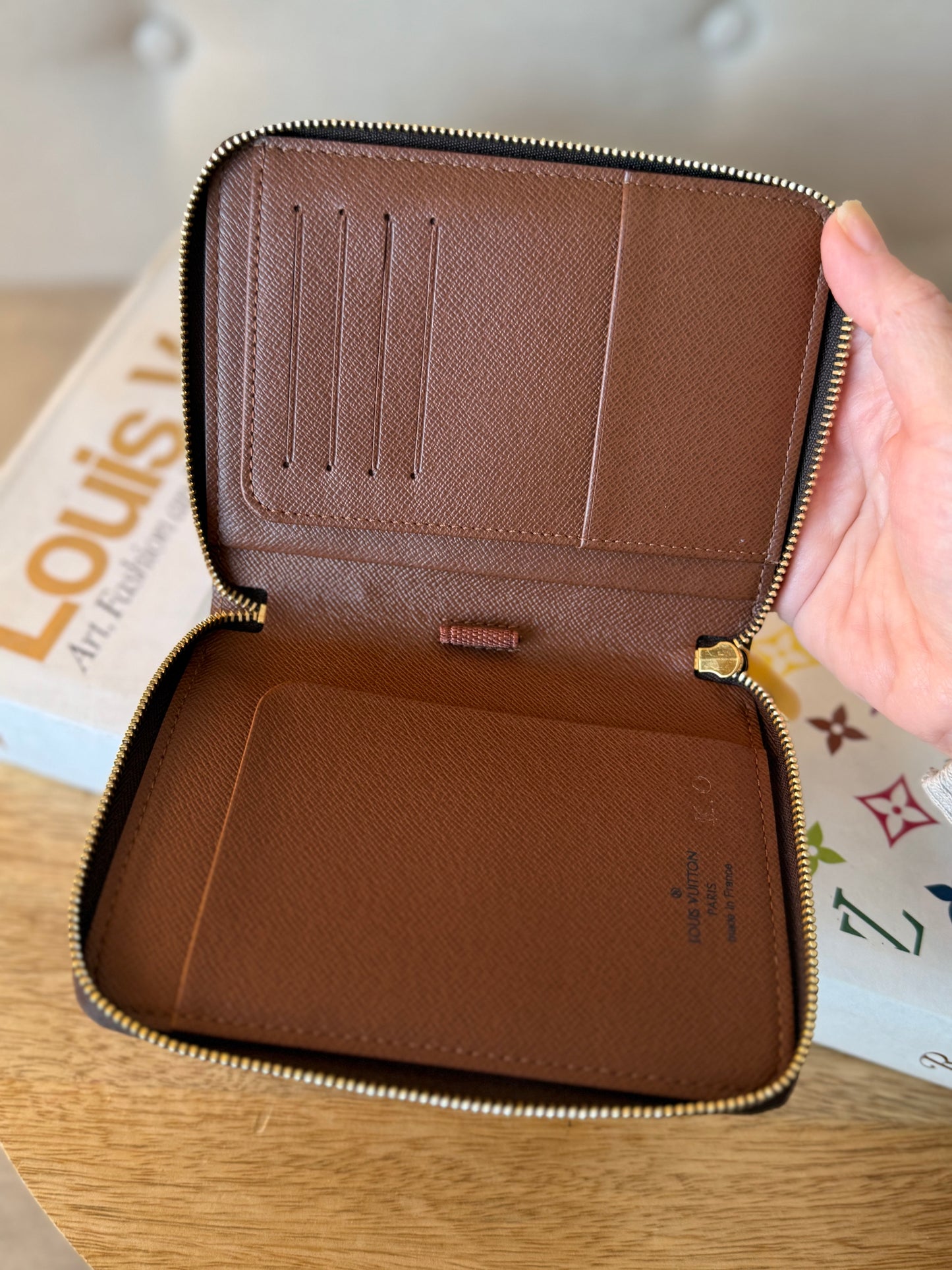 LV Zippy Passport