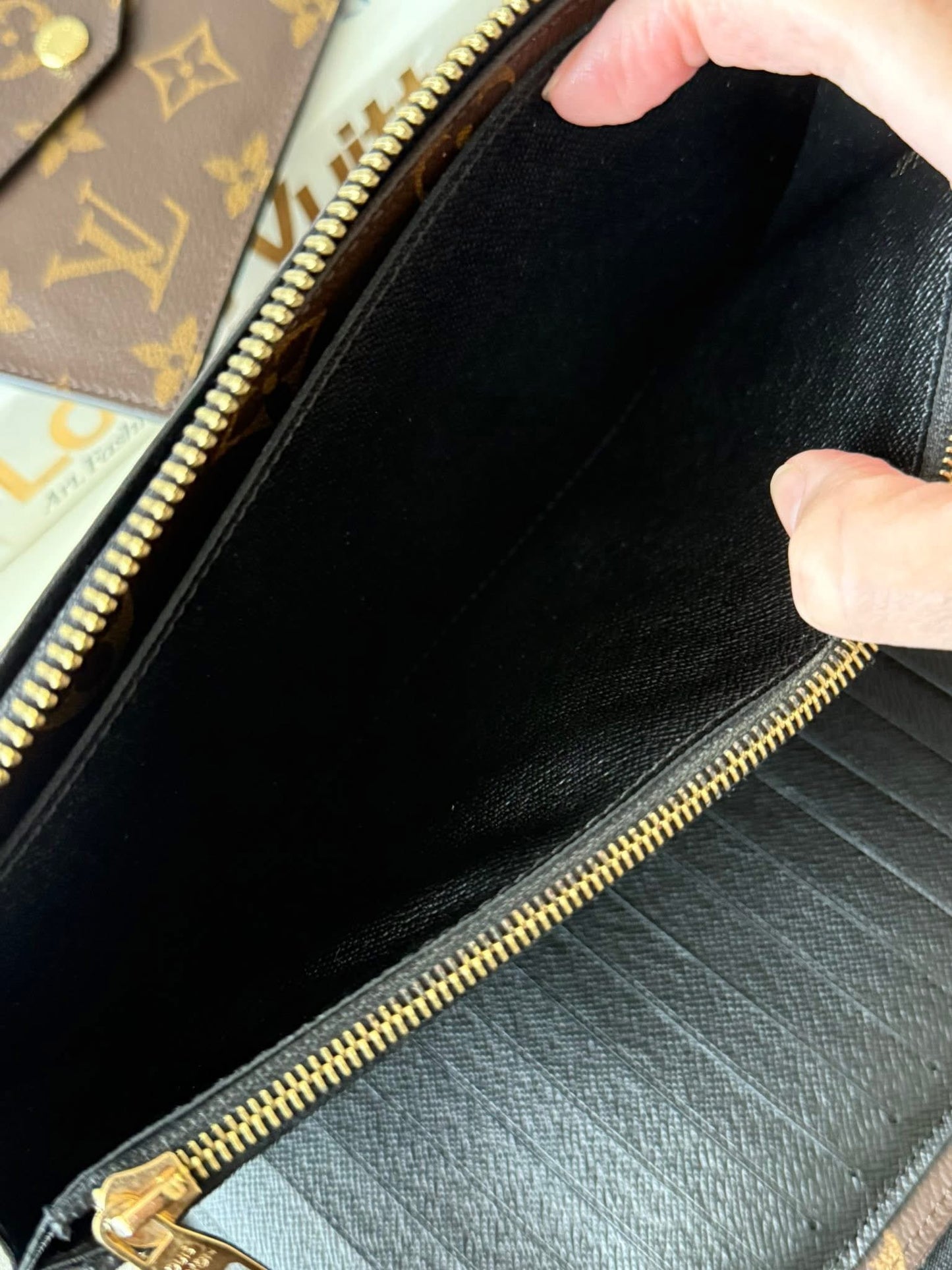 LV Daily Organizer Noir