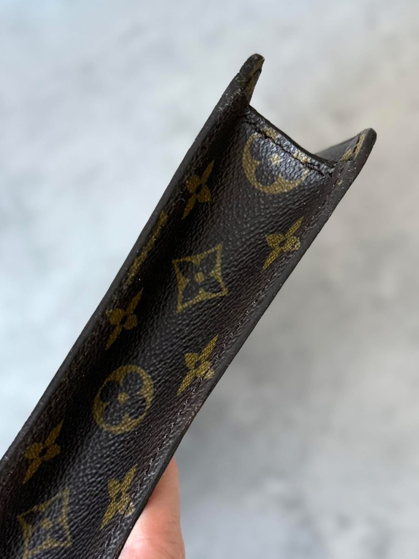 LV Porte Document Senateur