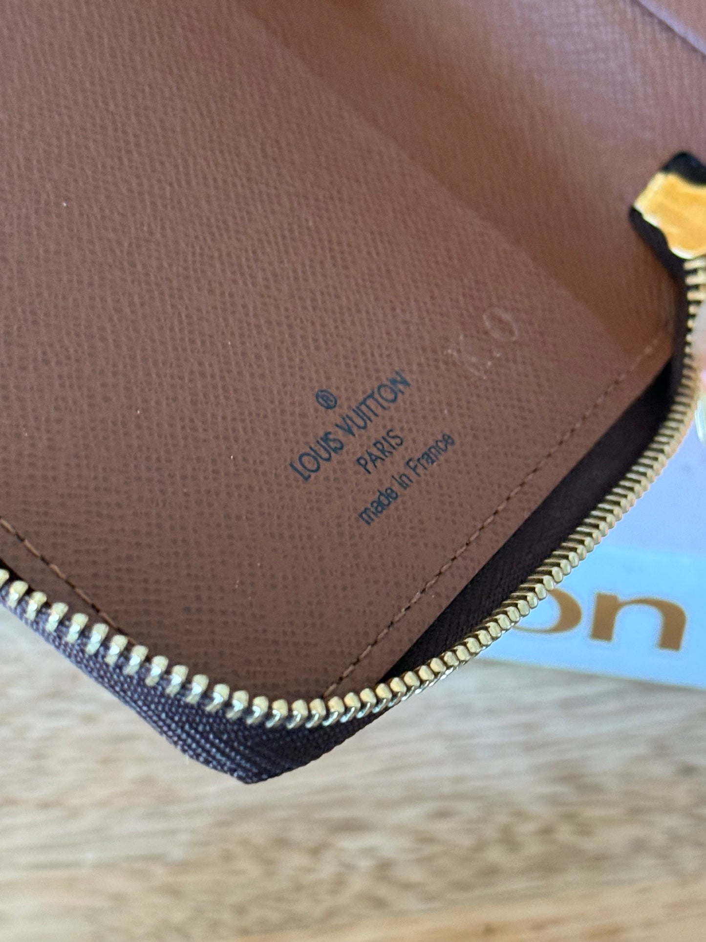 LV Zippy Passport